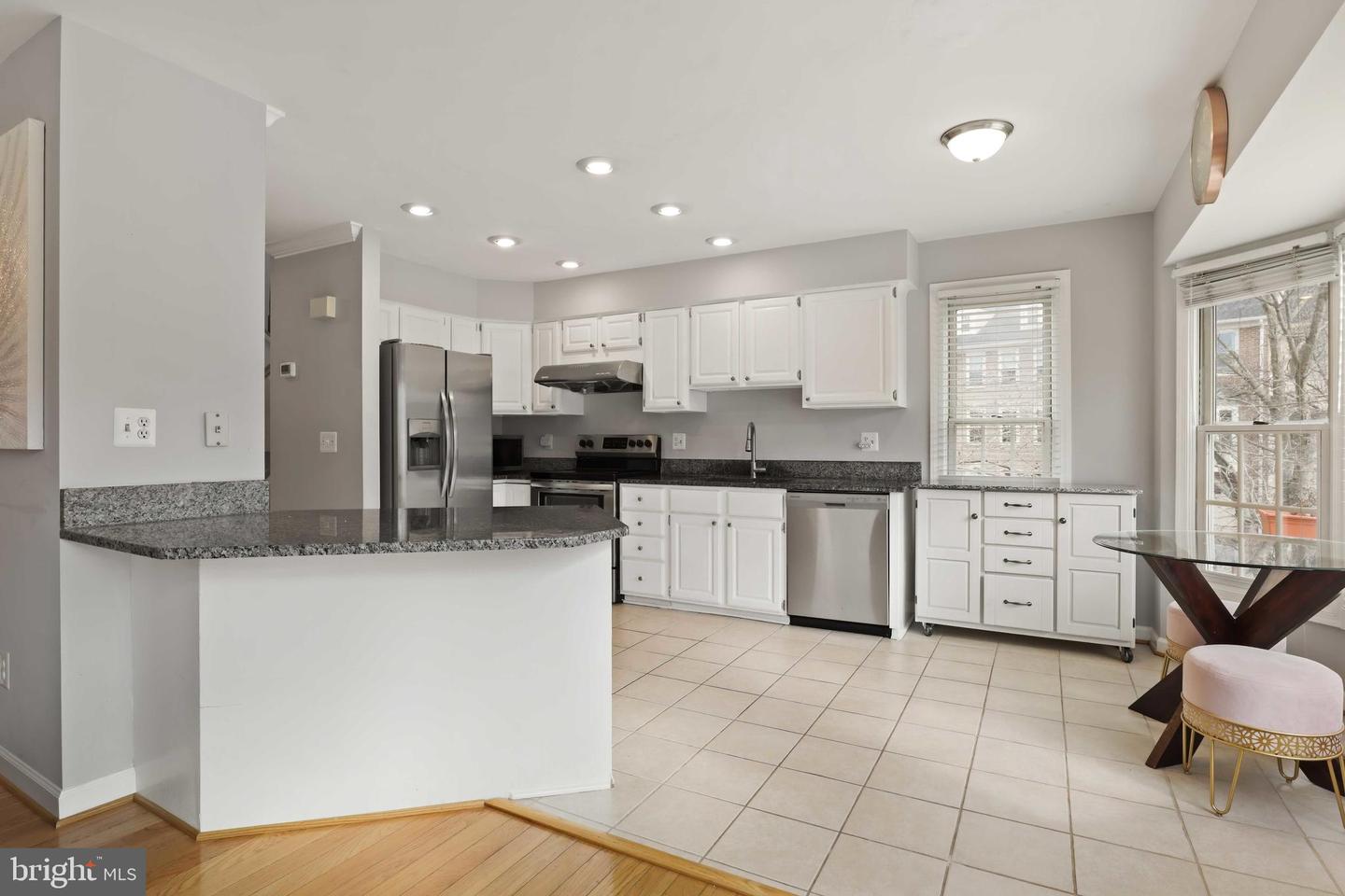 12701 Dogwood Hills Ln