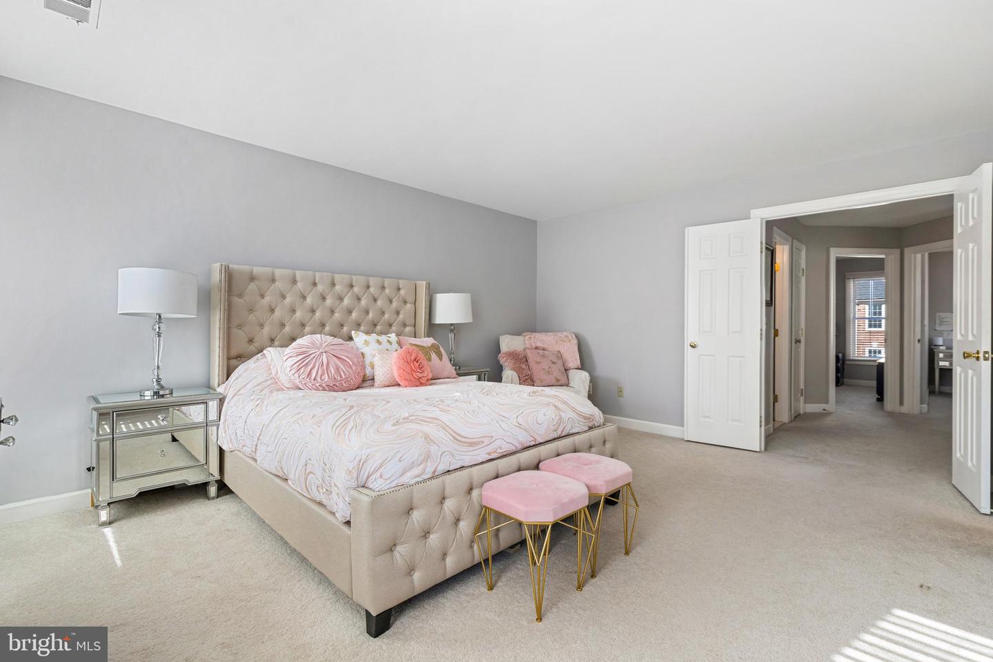 12701 Dogwood Hills Ln