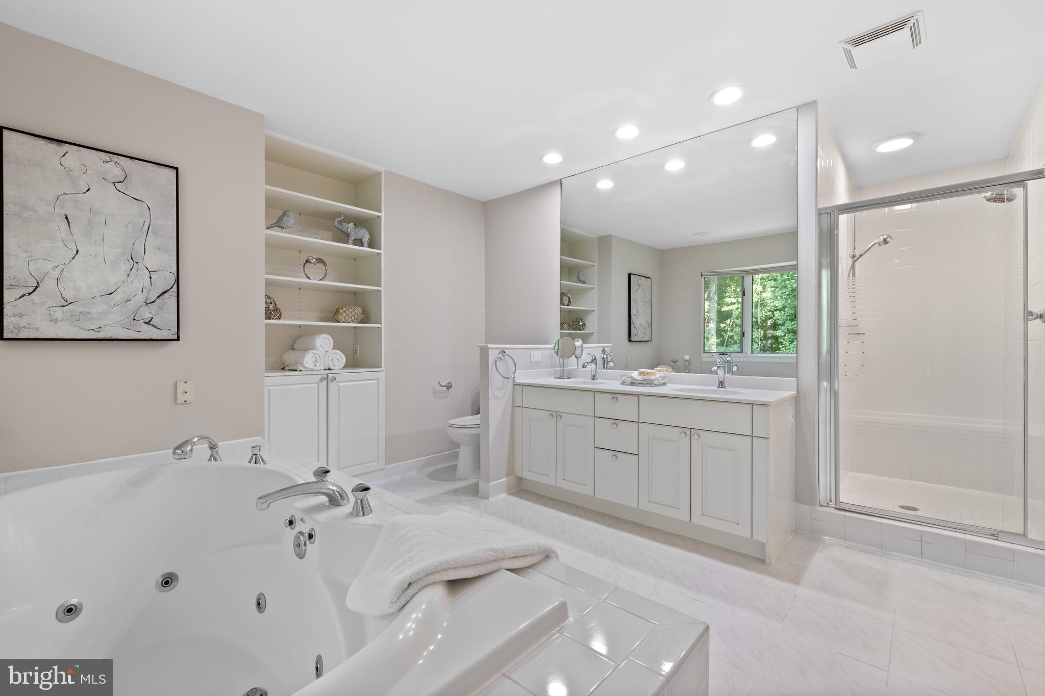 1410 Colleen Ln