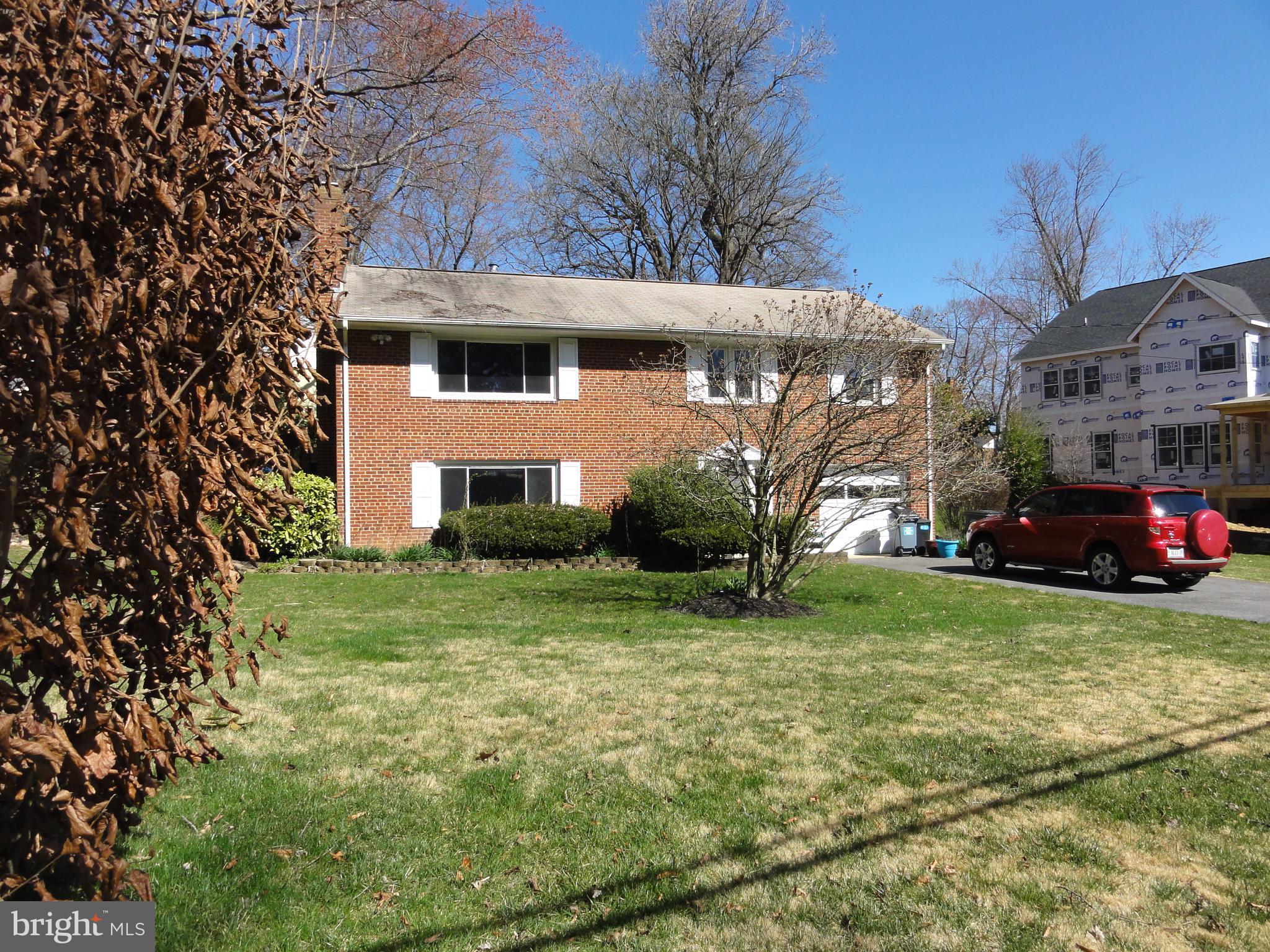 7102 Enterprise Ave