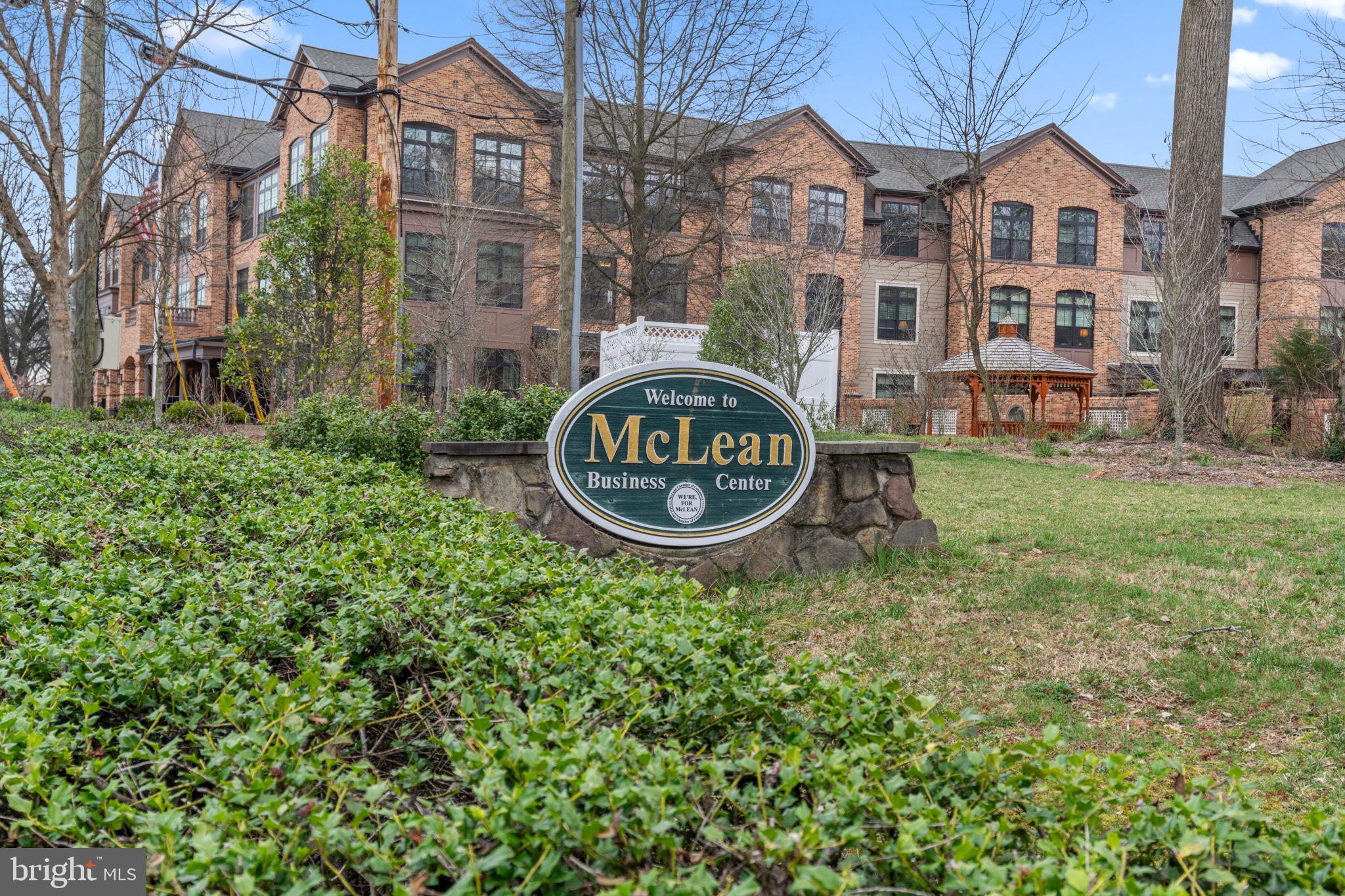 7102 Enterprise Ave