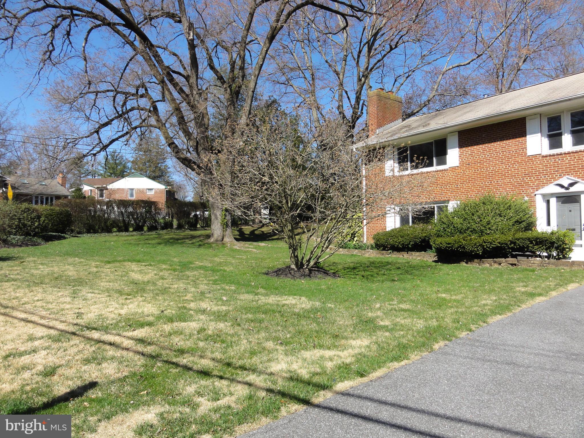 7102 Enterprise Ave