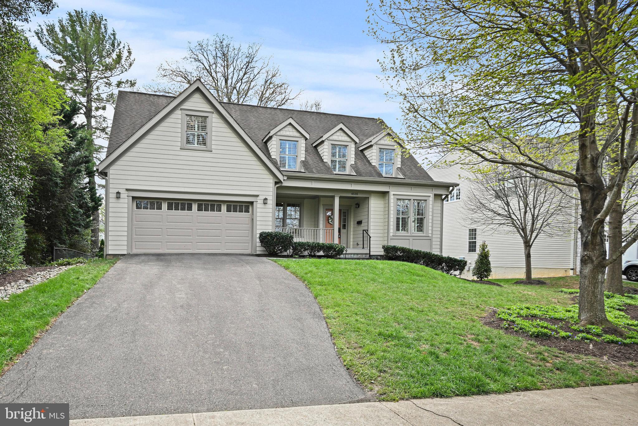 6535 Fairlawn Dr
