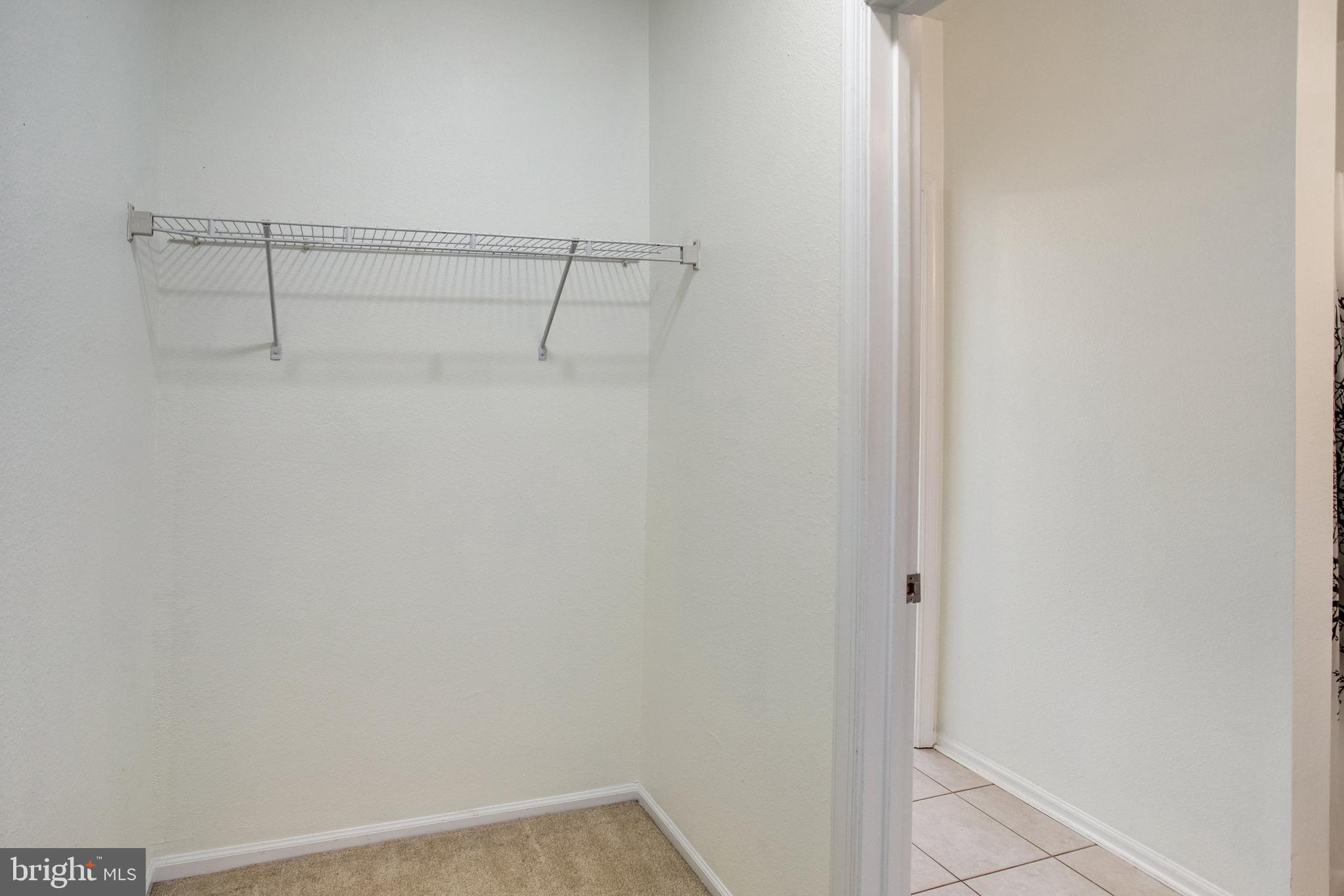 1530 SPRING GATE DRIVE 9308