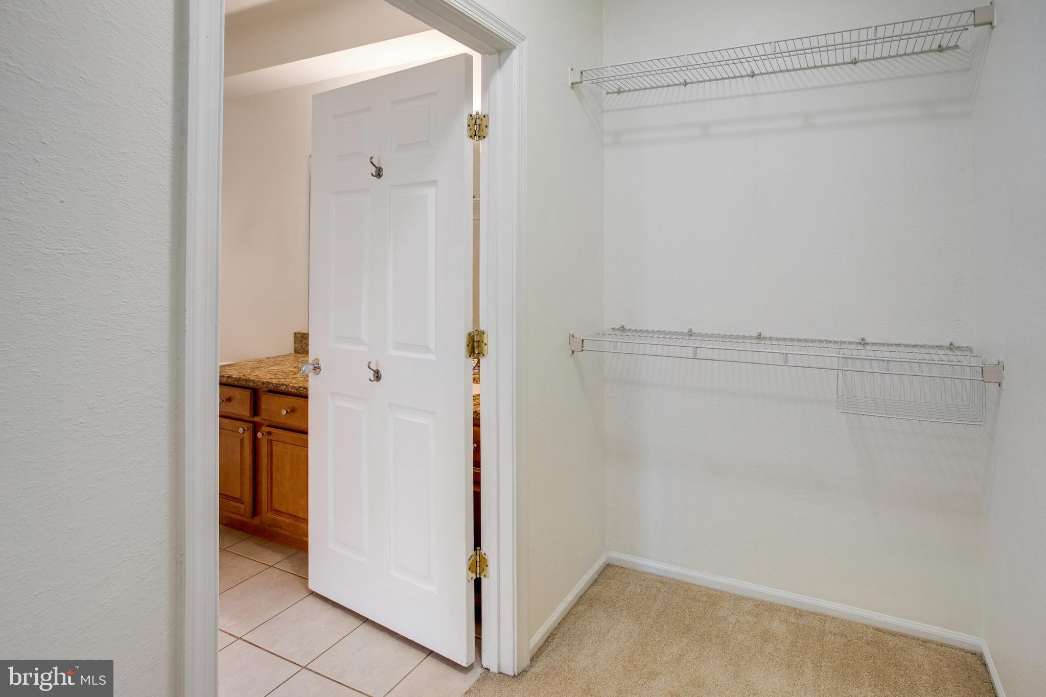 1530 SPRING GATE DRIVE 9308