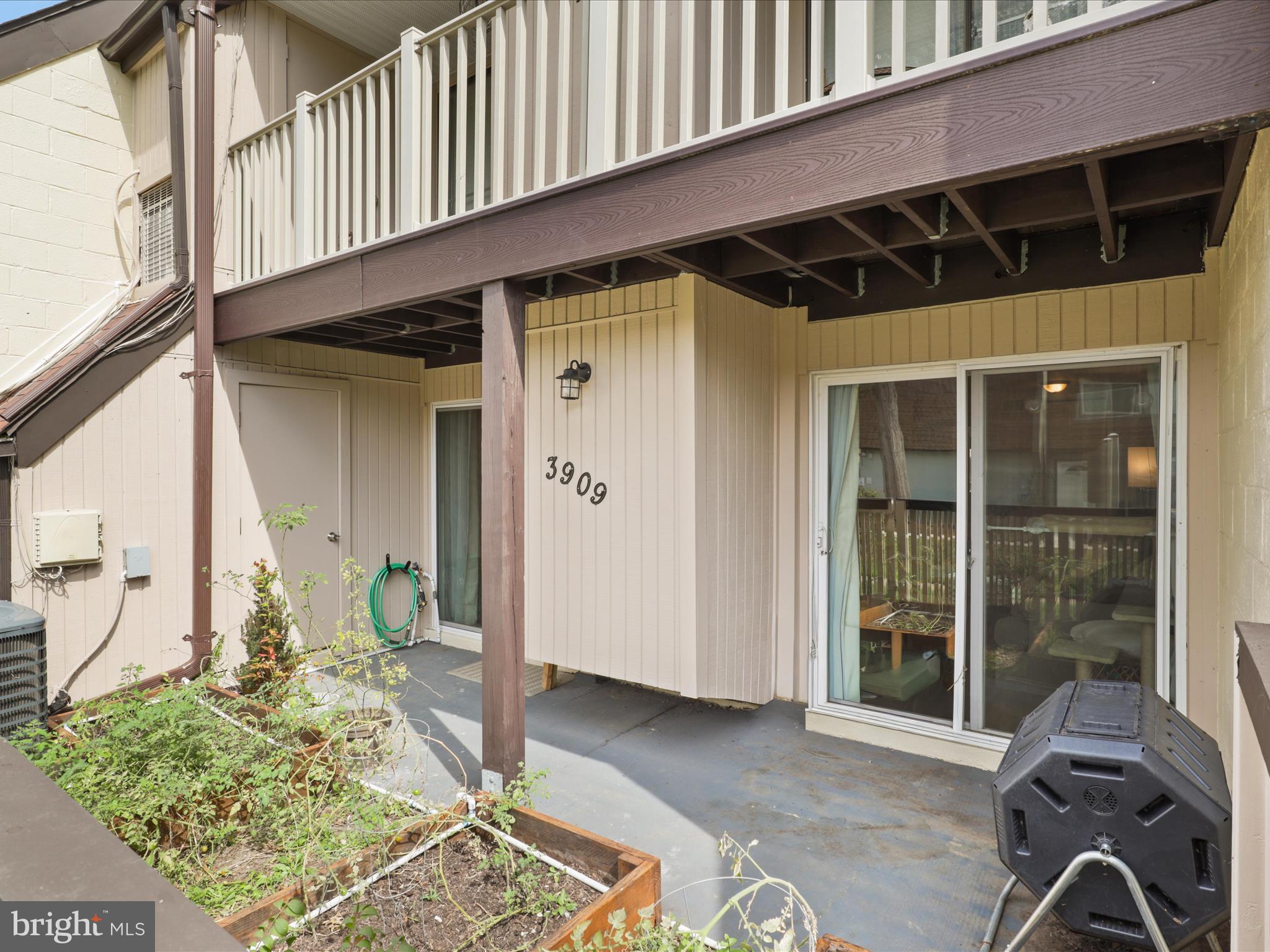3909 EL SONETA PLACE 10