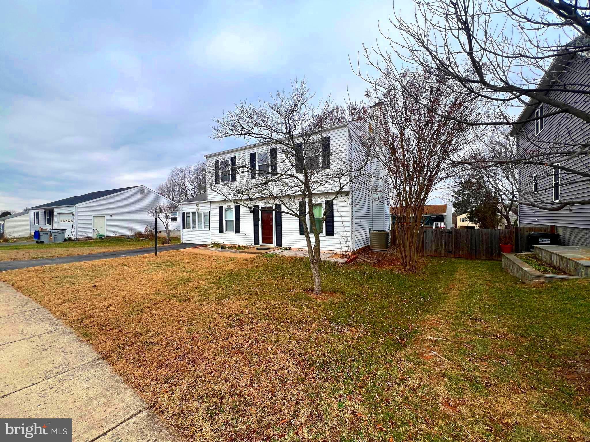 13314 HOLLINGER AVENUE