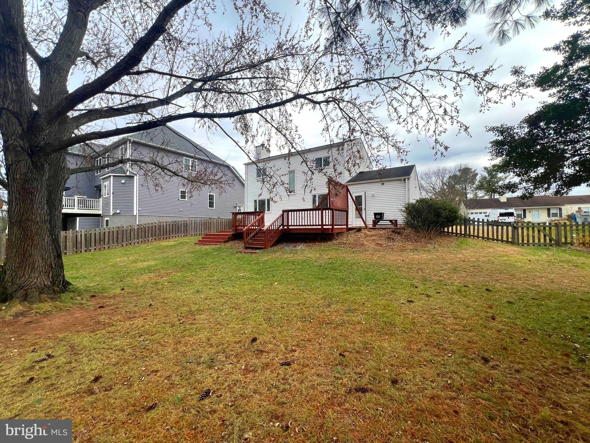 13314 HOLLINGER AVENUE