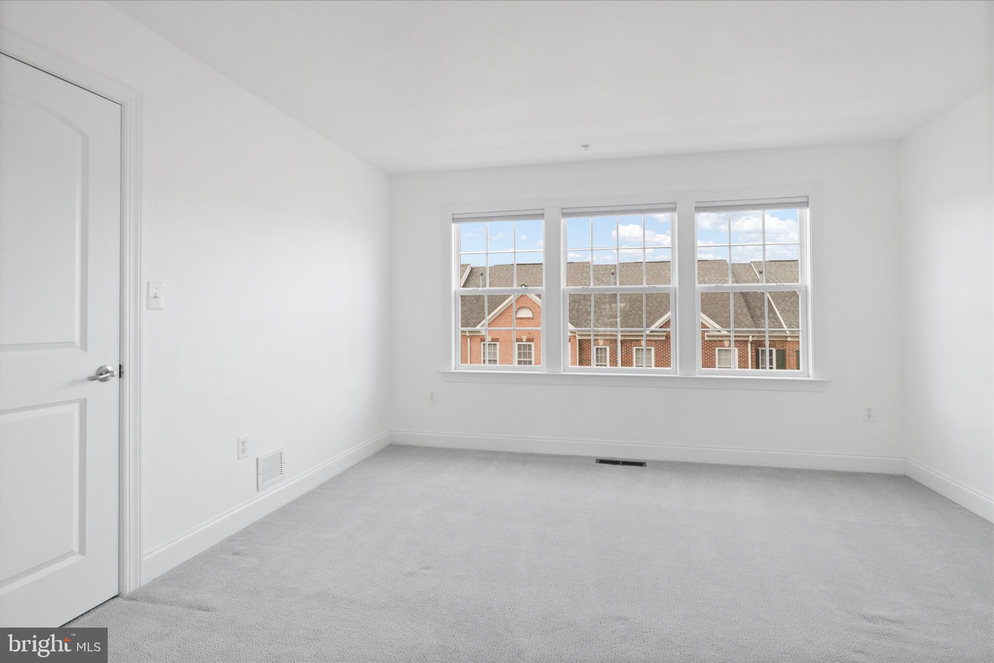 8072 CRIAZA BRANCH COURT