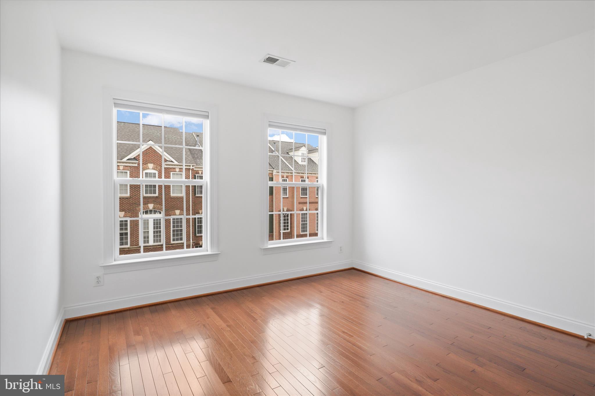 8072 CRIAZA BRANCH COURT