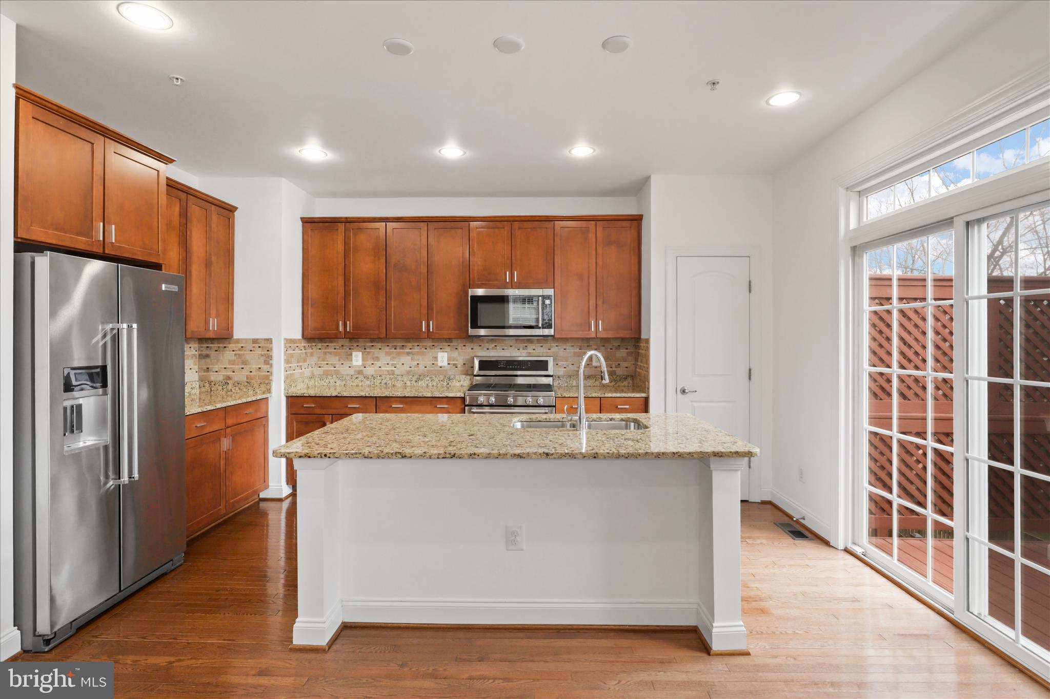 8072 CRIAZA BRANCH COURT