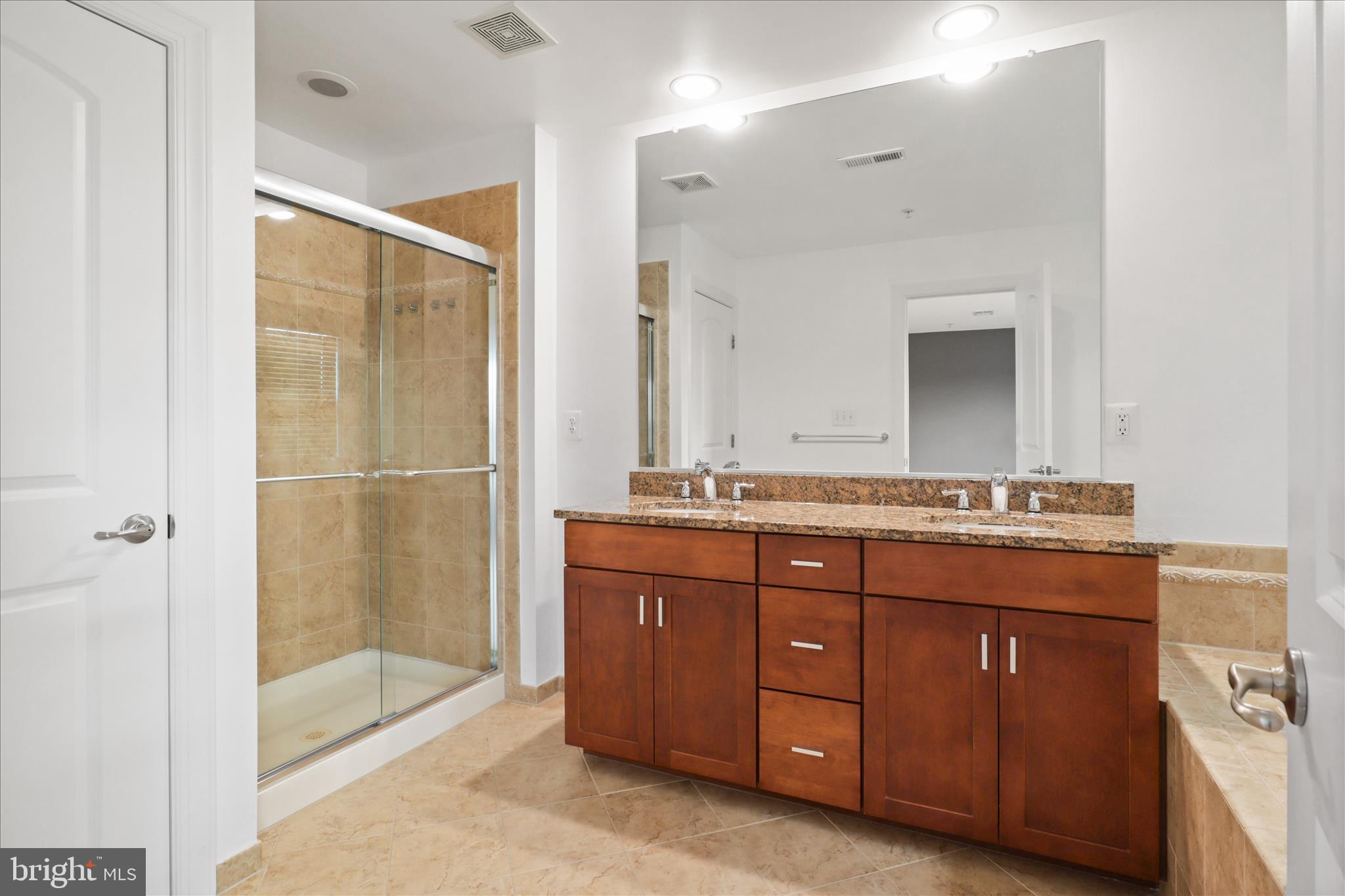 8072 CRIAZA BRANCH COURT