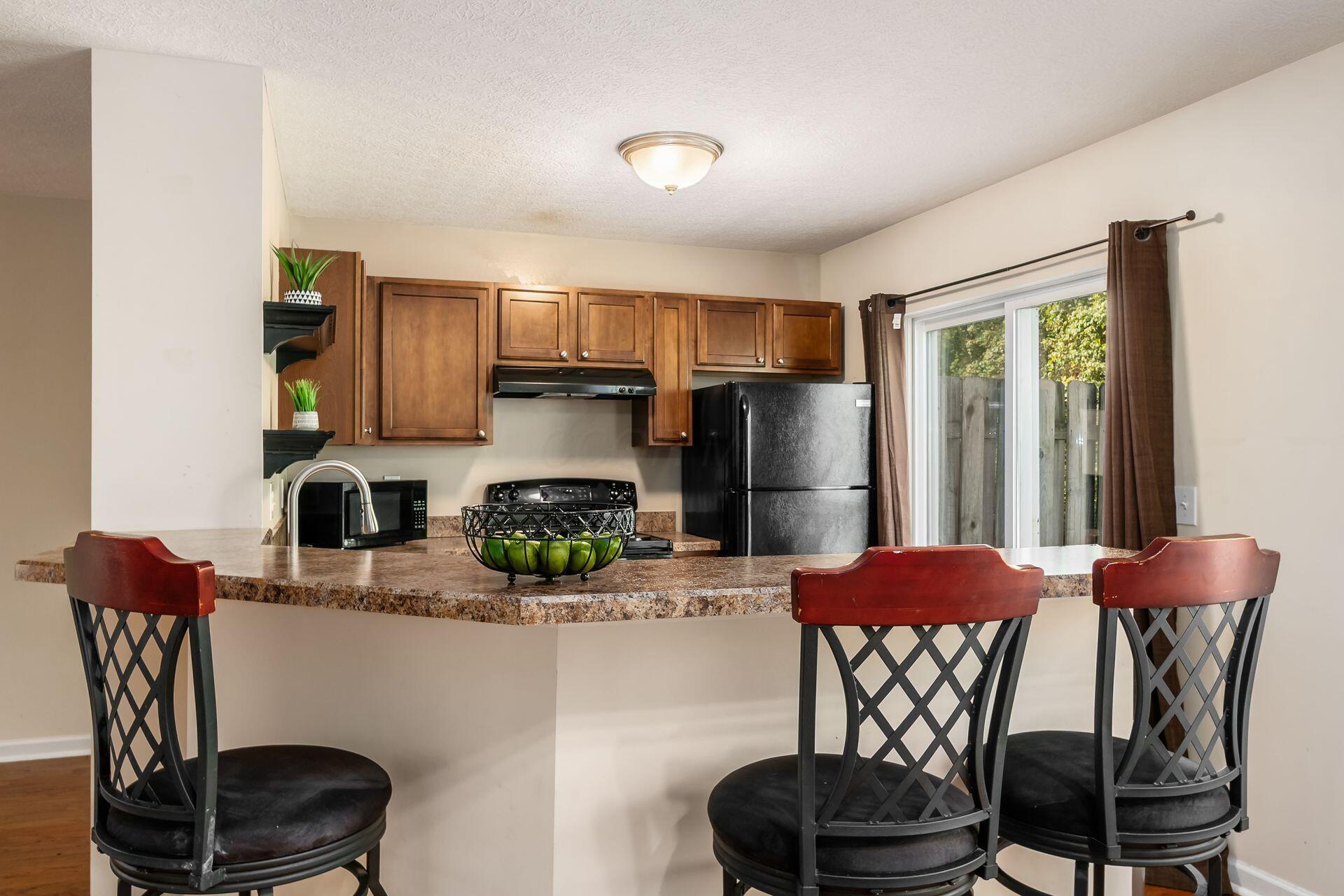 185 Prairiecreek Way