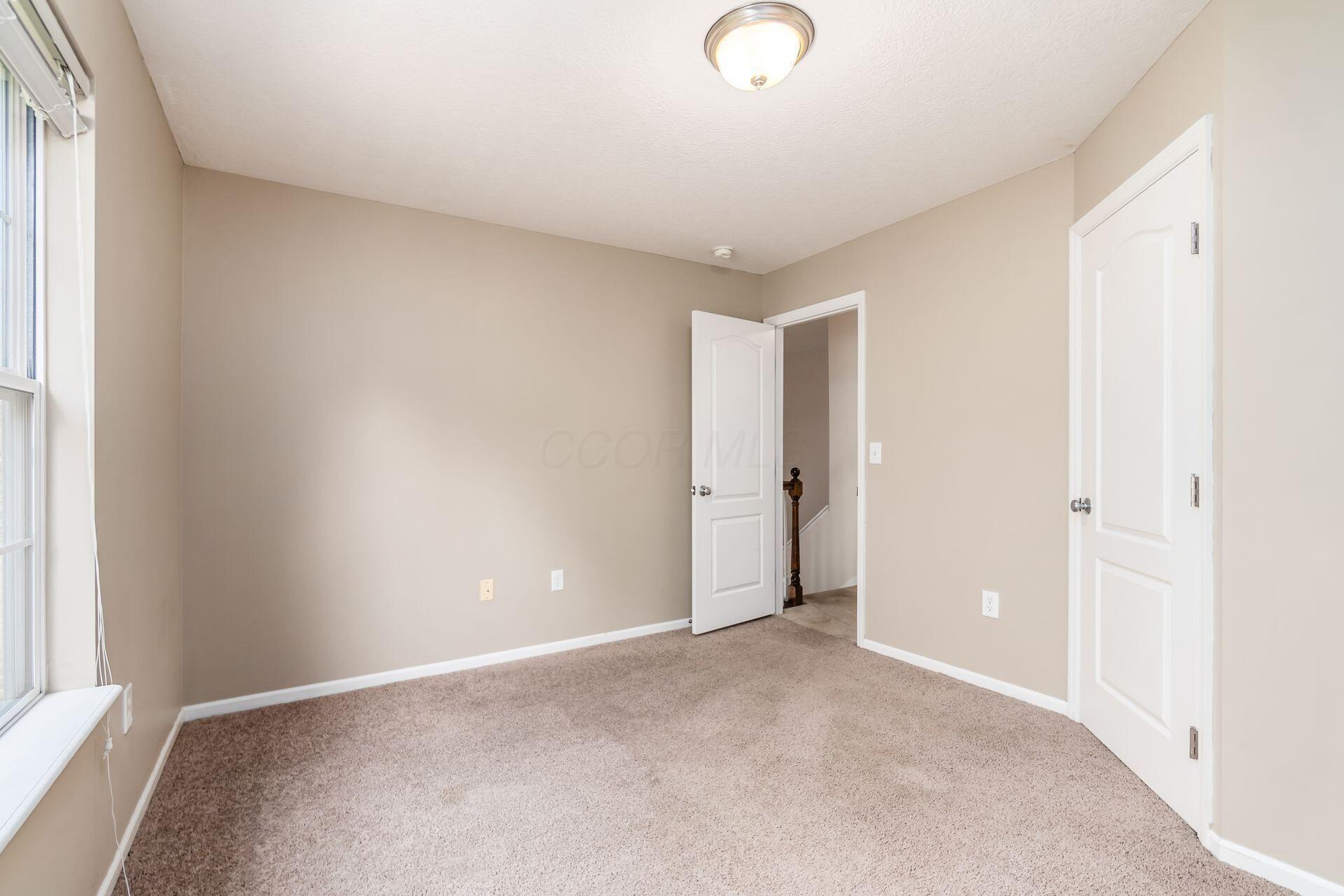 185 Prairiecreek Way