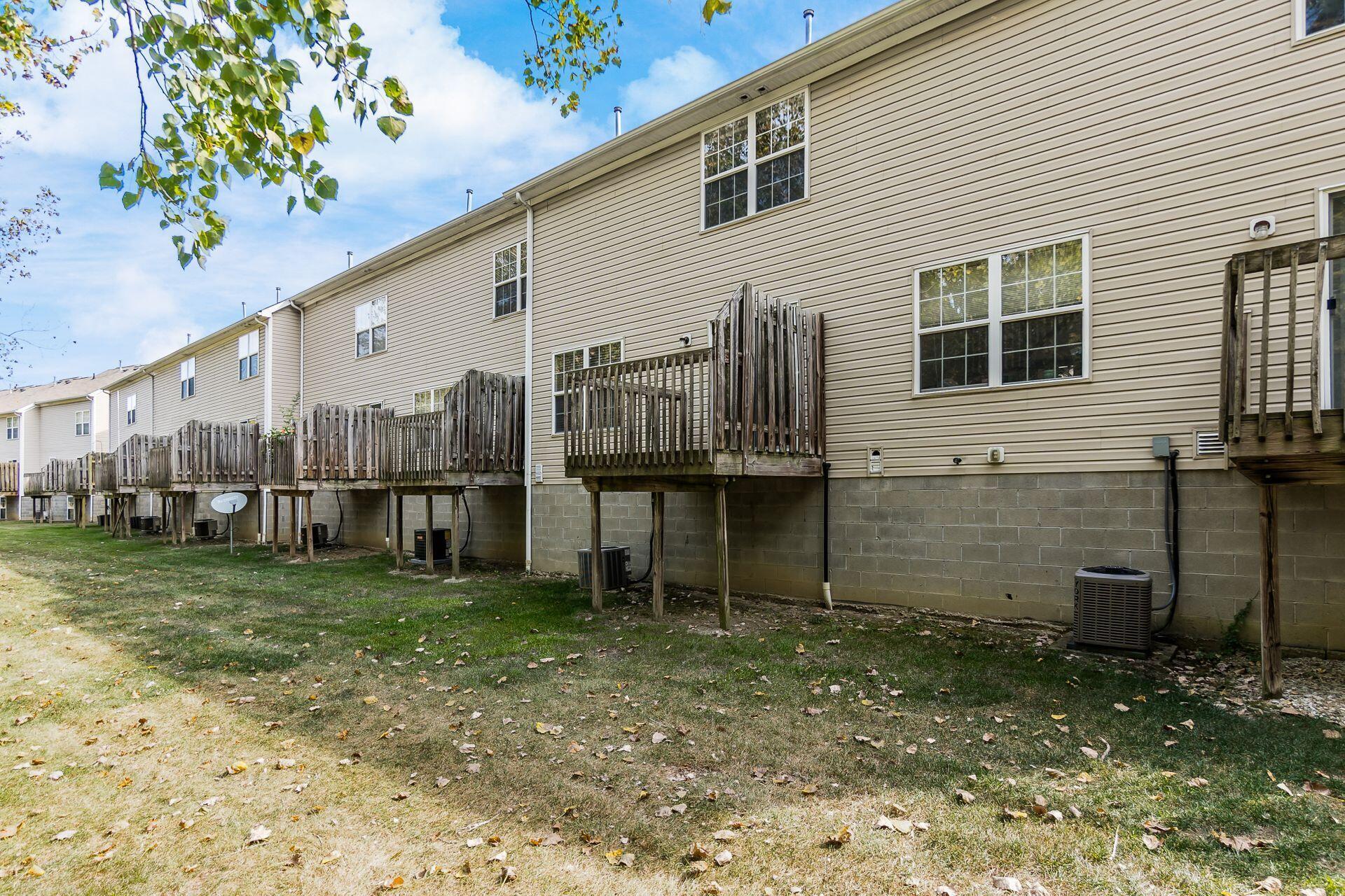 185 Prairiecreek Way