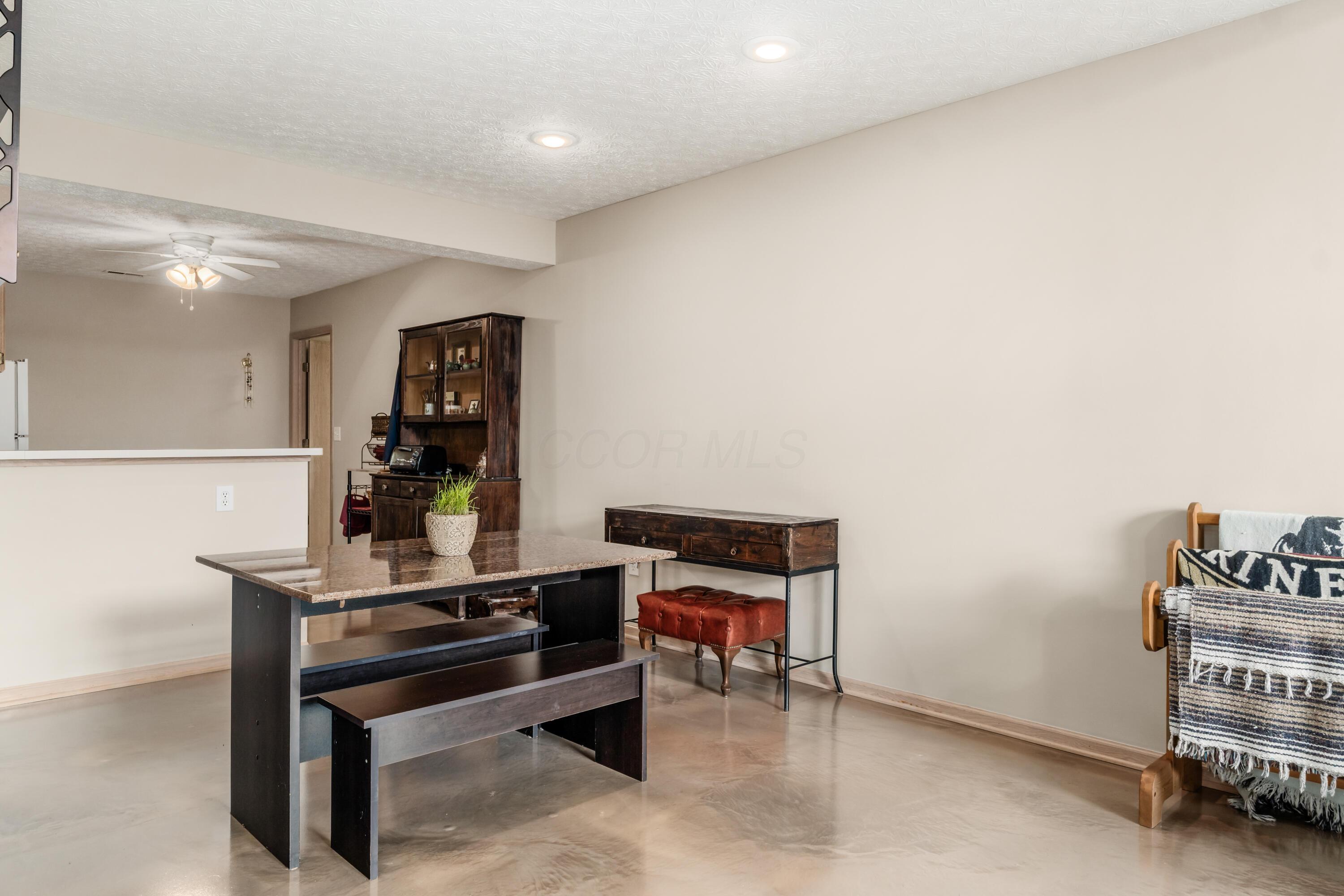 819 Windward Way, 19