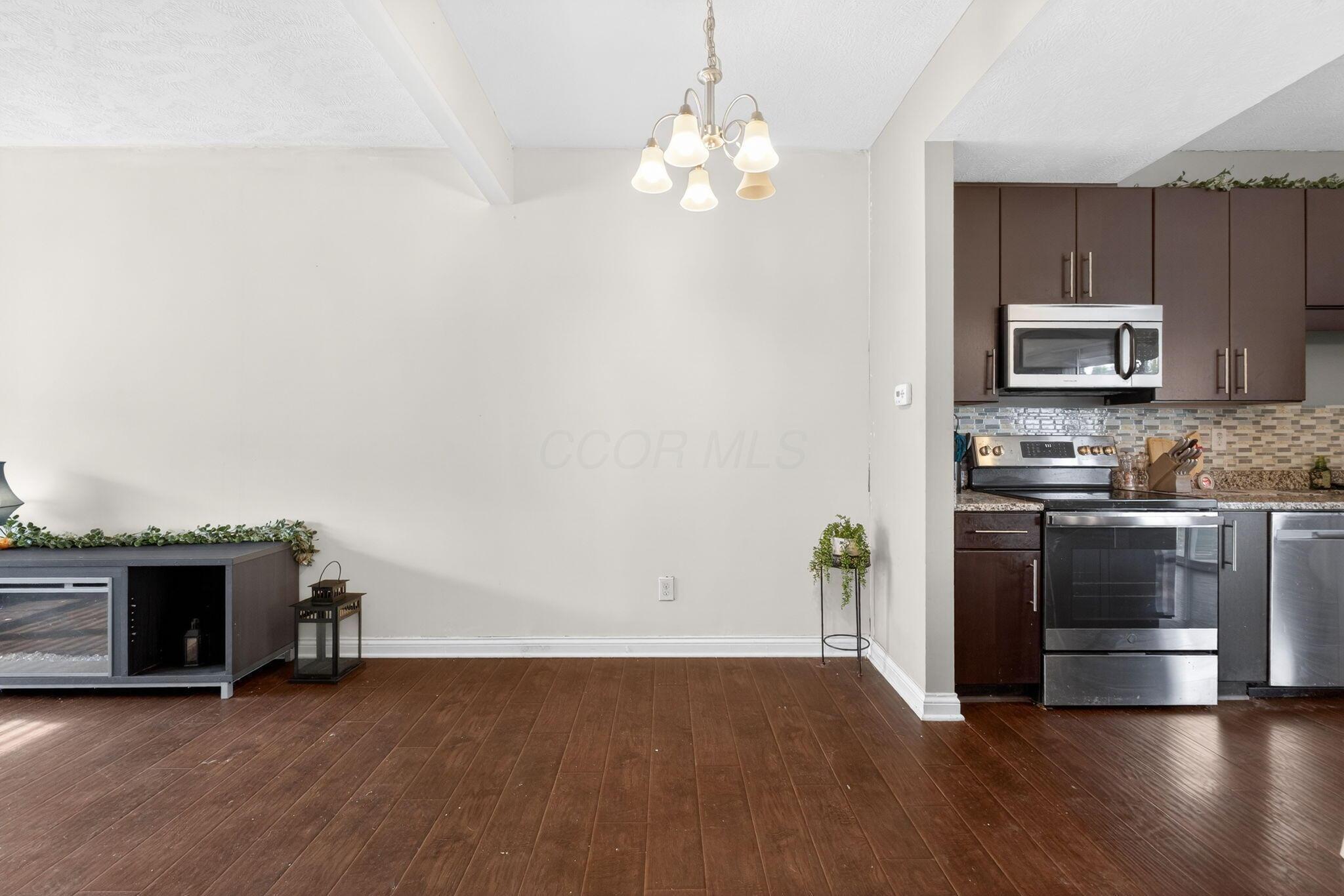 5478 Albany Terrace Way, 1405