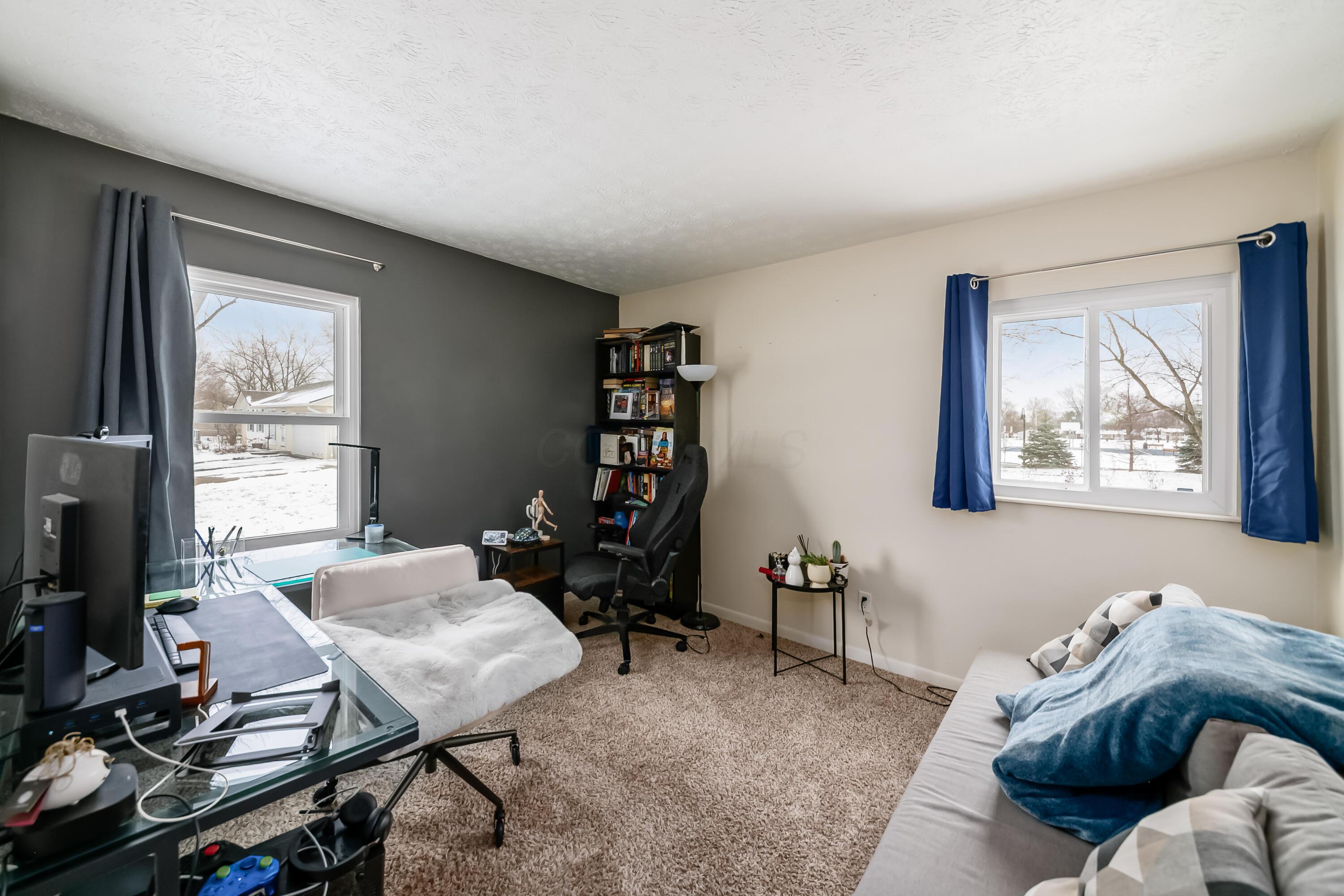 613 Mistletoe Street