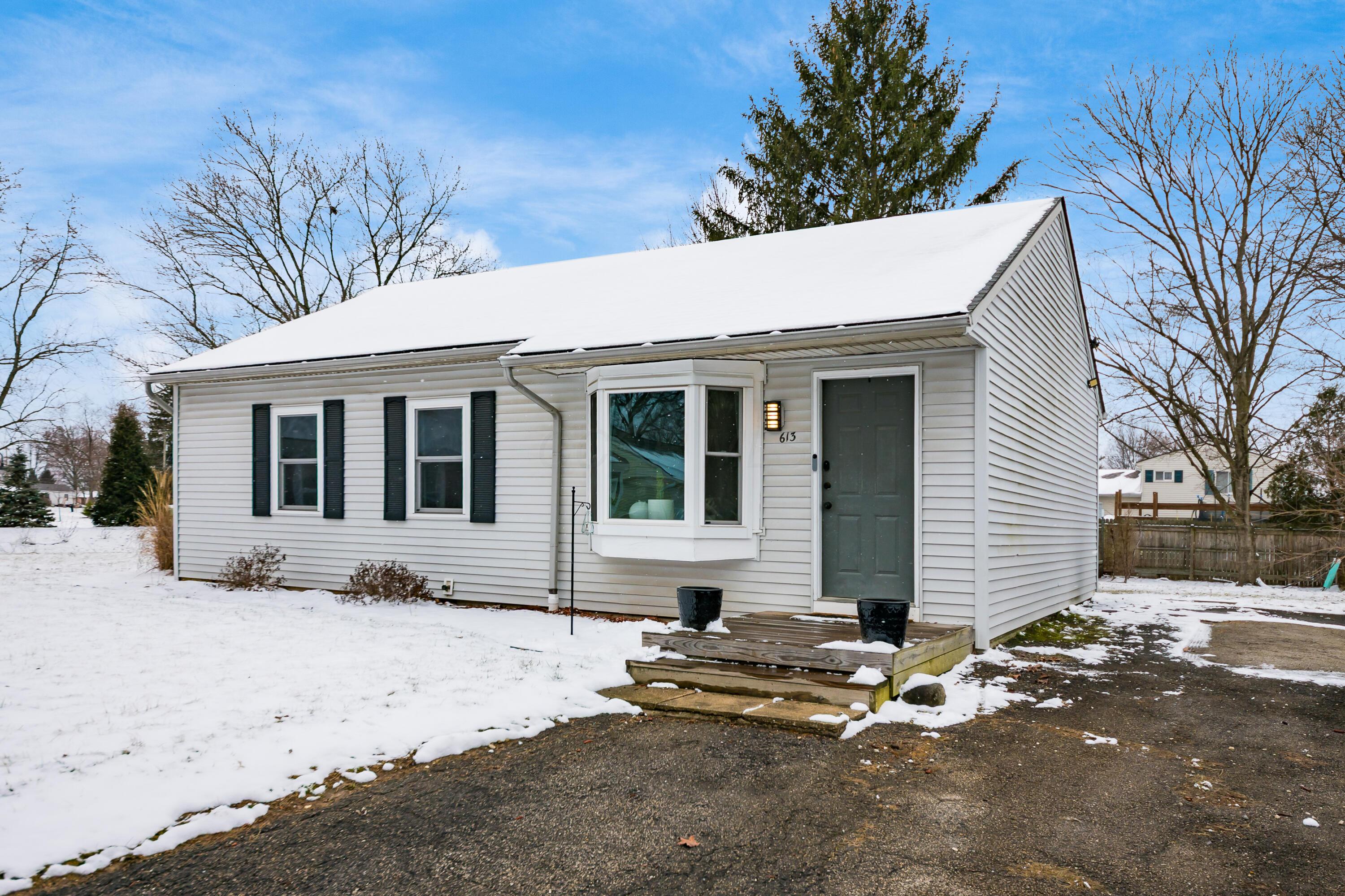 613 Mistletoe Street