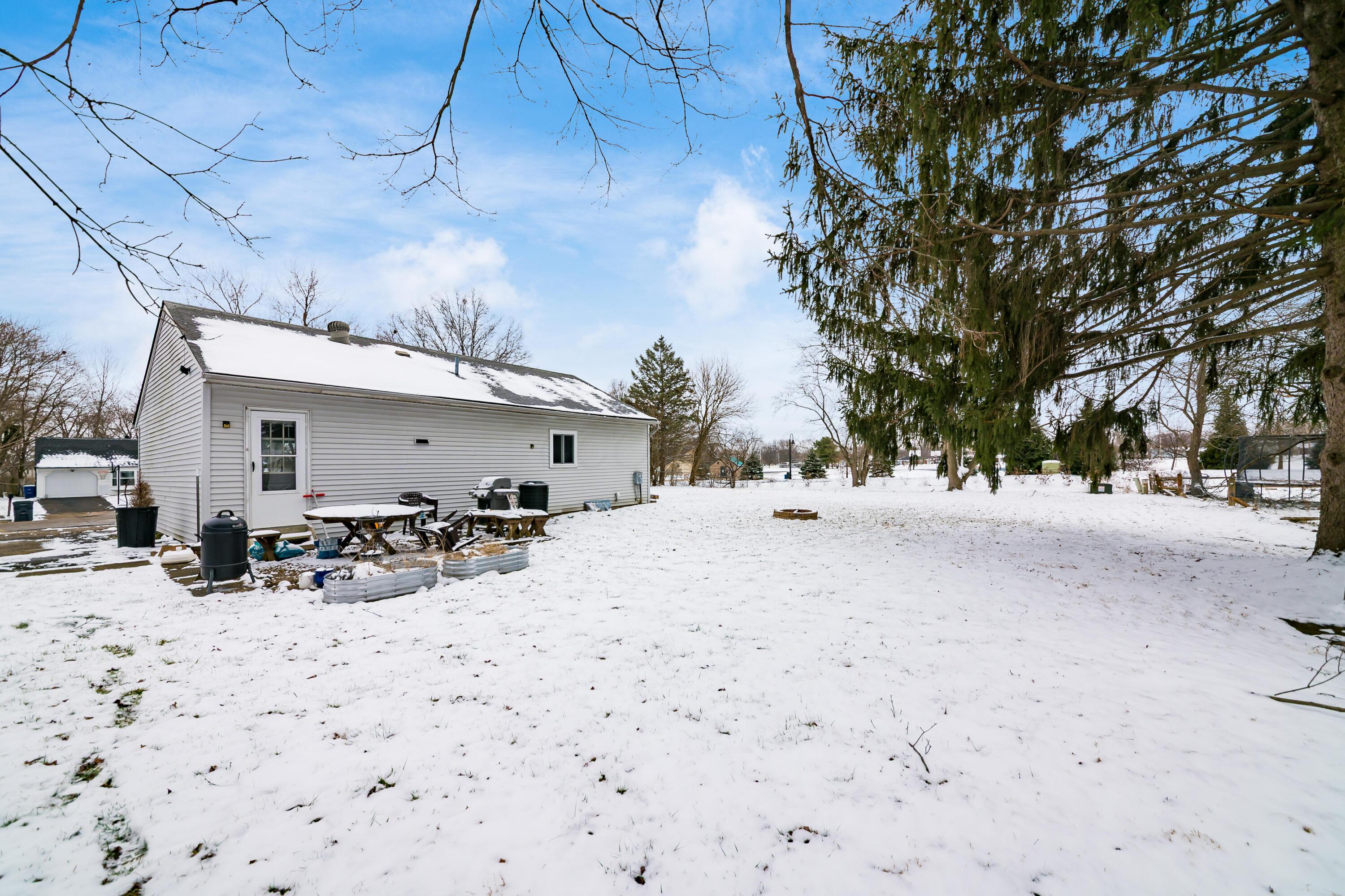 613 Mistletoe Street