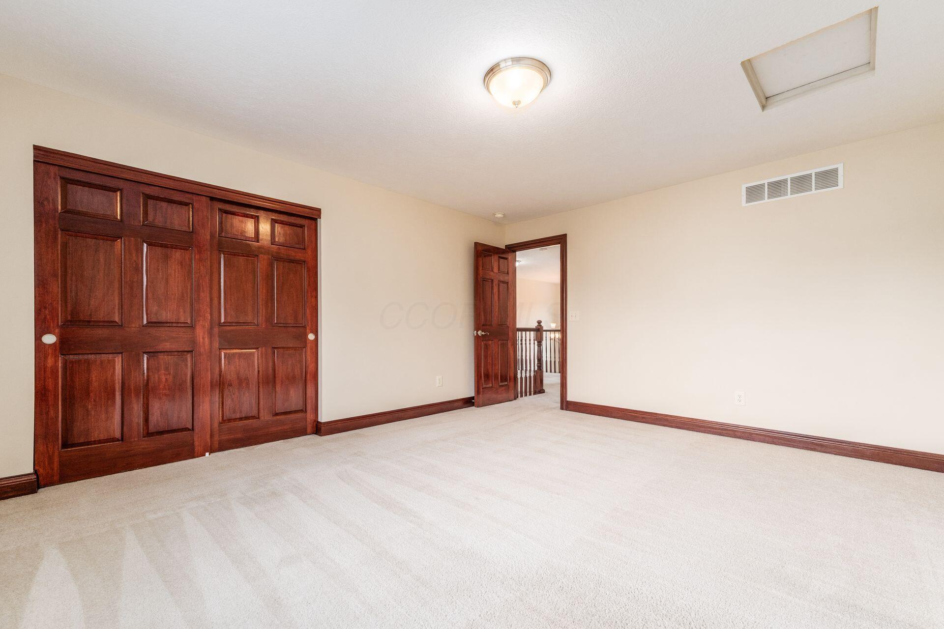 8540 Oakshire Drive