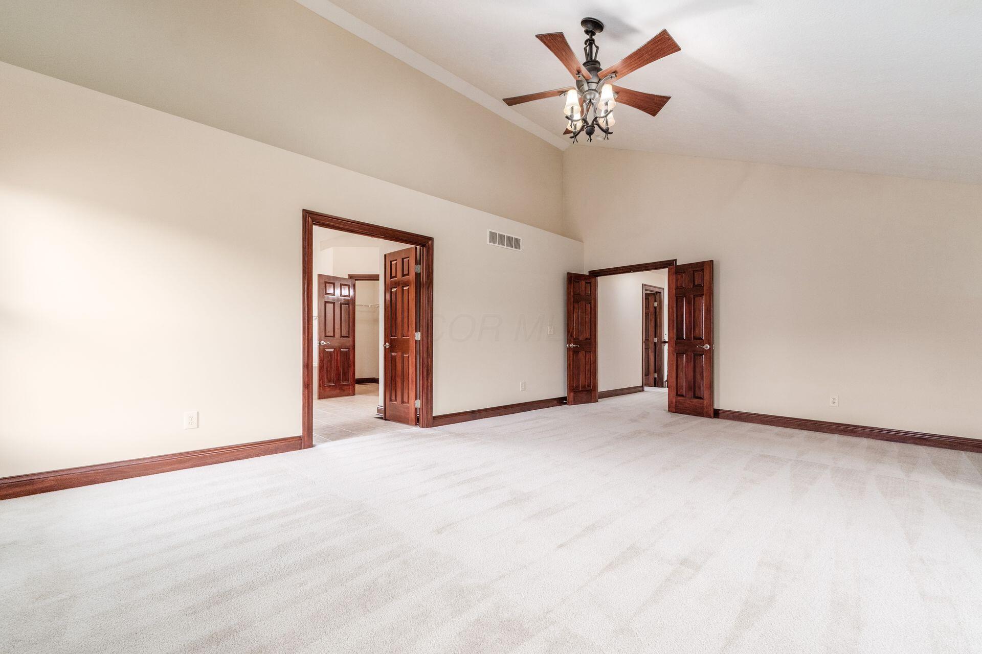8540 Oakshire Drive