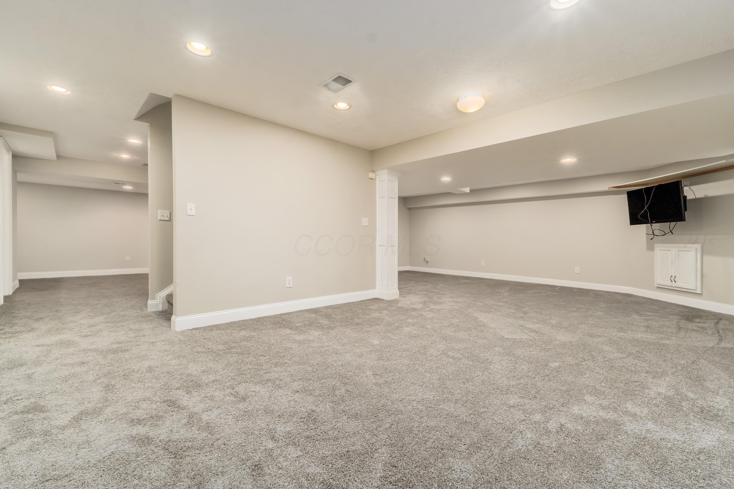 8631 Winding Creek Way