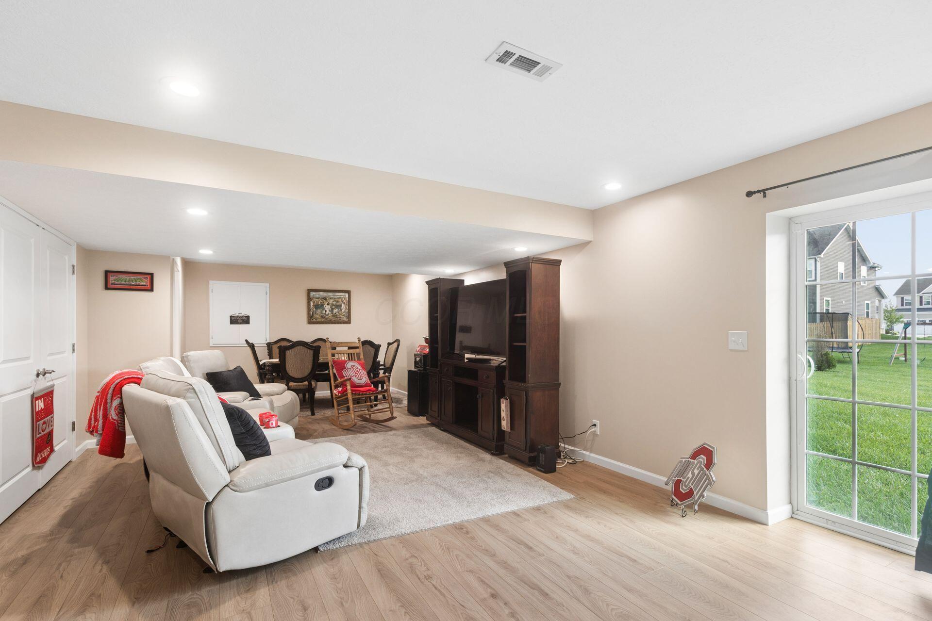 8425 Graystone Drive