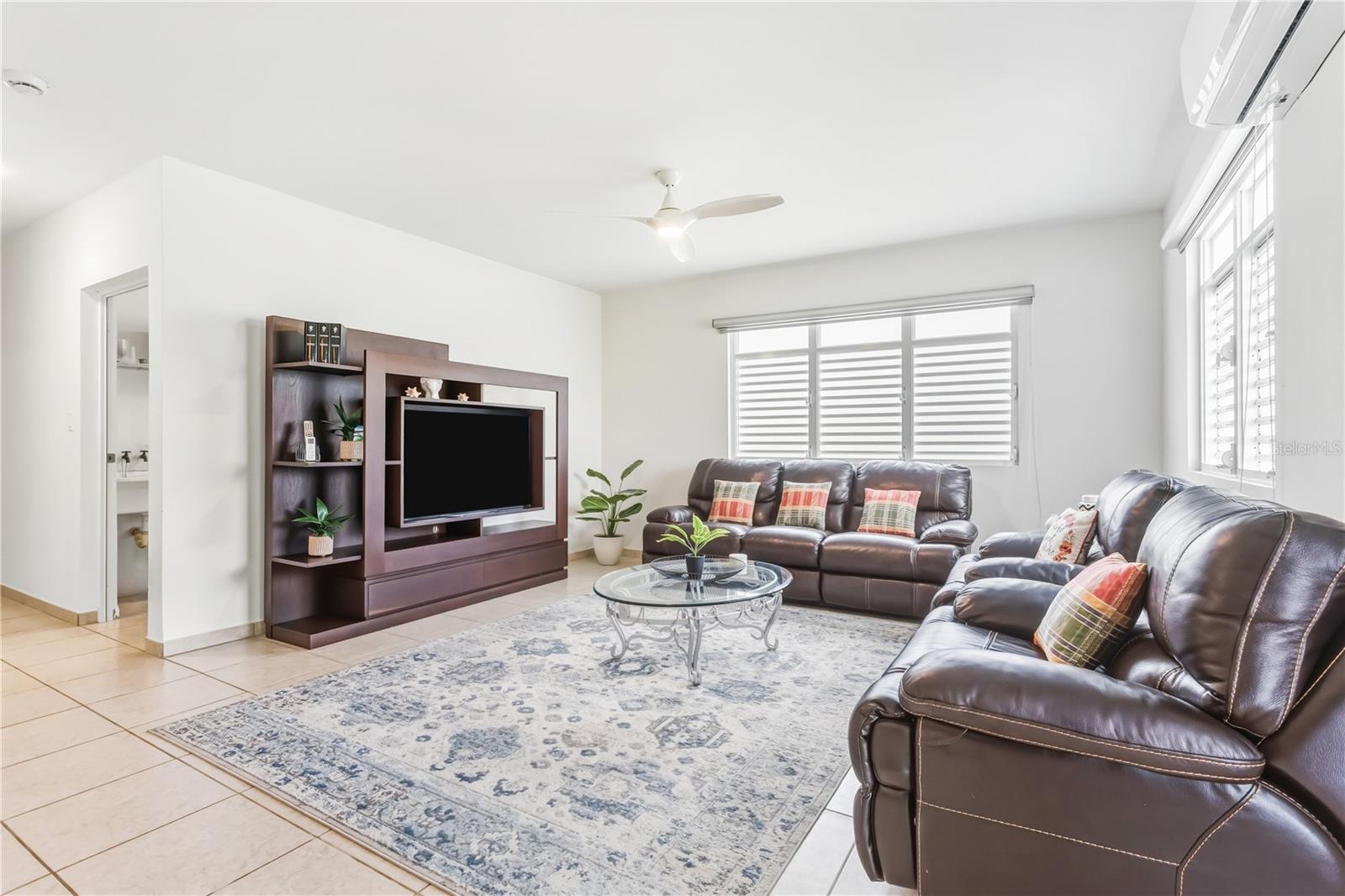 Carr 6645 SEC.NARVAEZ