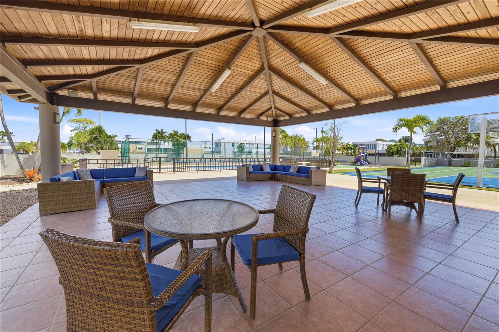 Calle Topasio CALLE TOPASIO