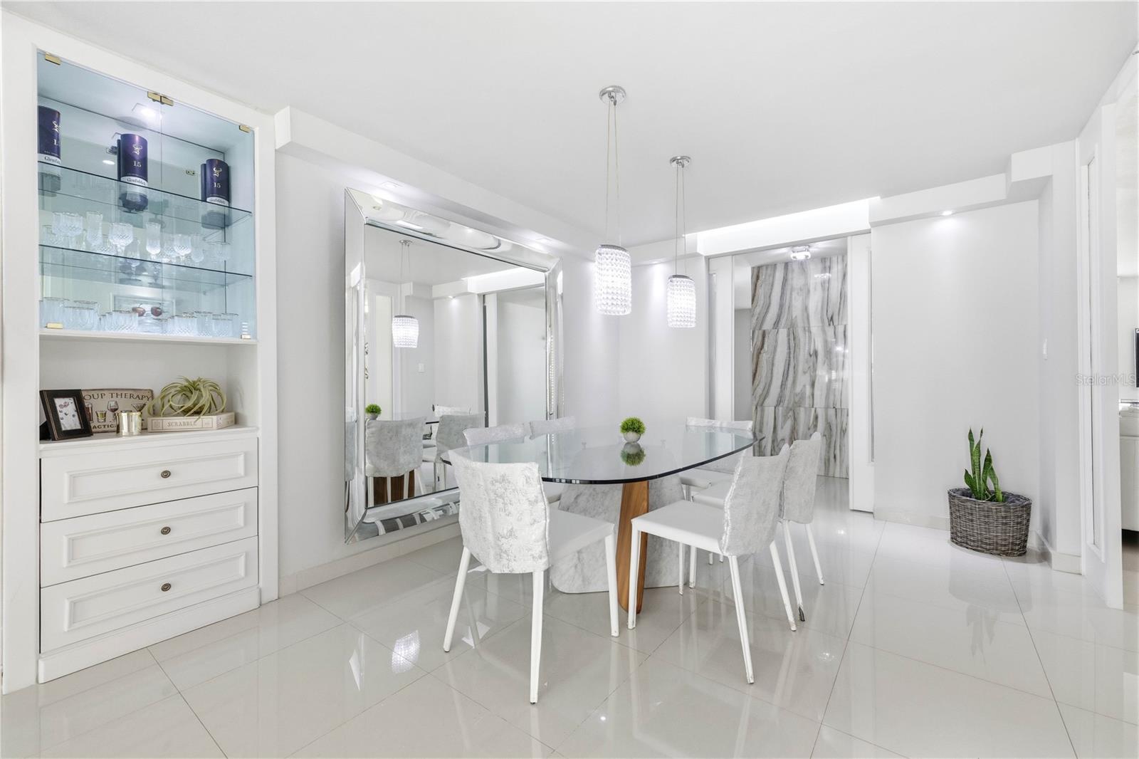 Calle Topasio CALLE TOPASIO