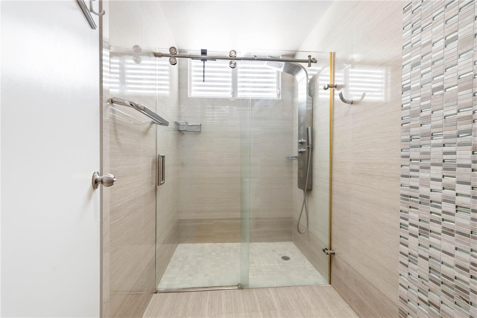 Calle Topasio CALLE TOPASIO