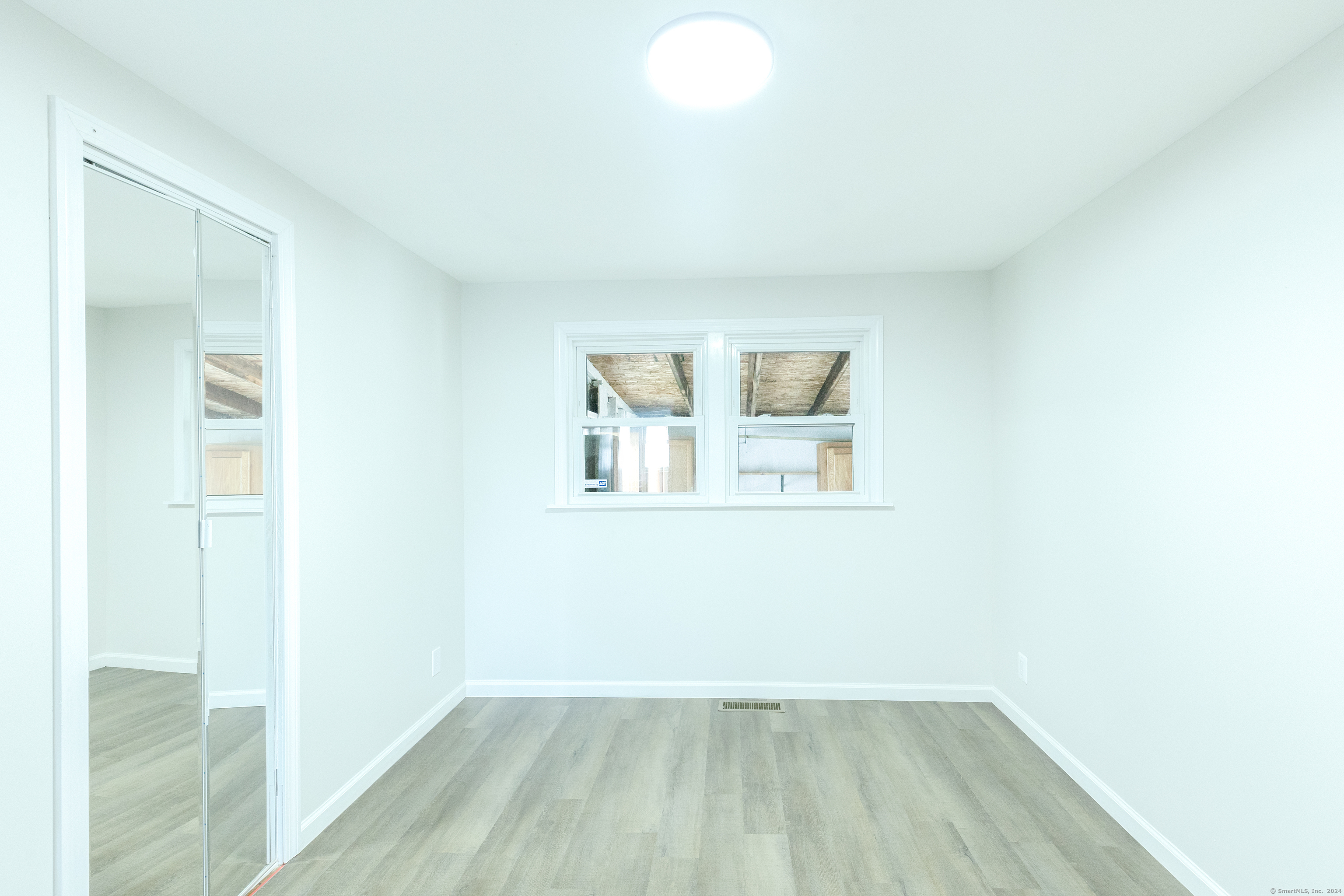 158 Round Hill Road