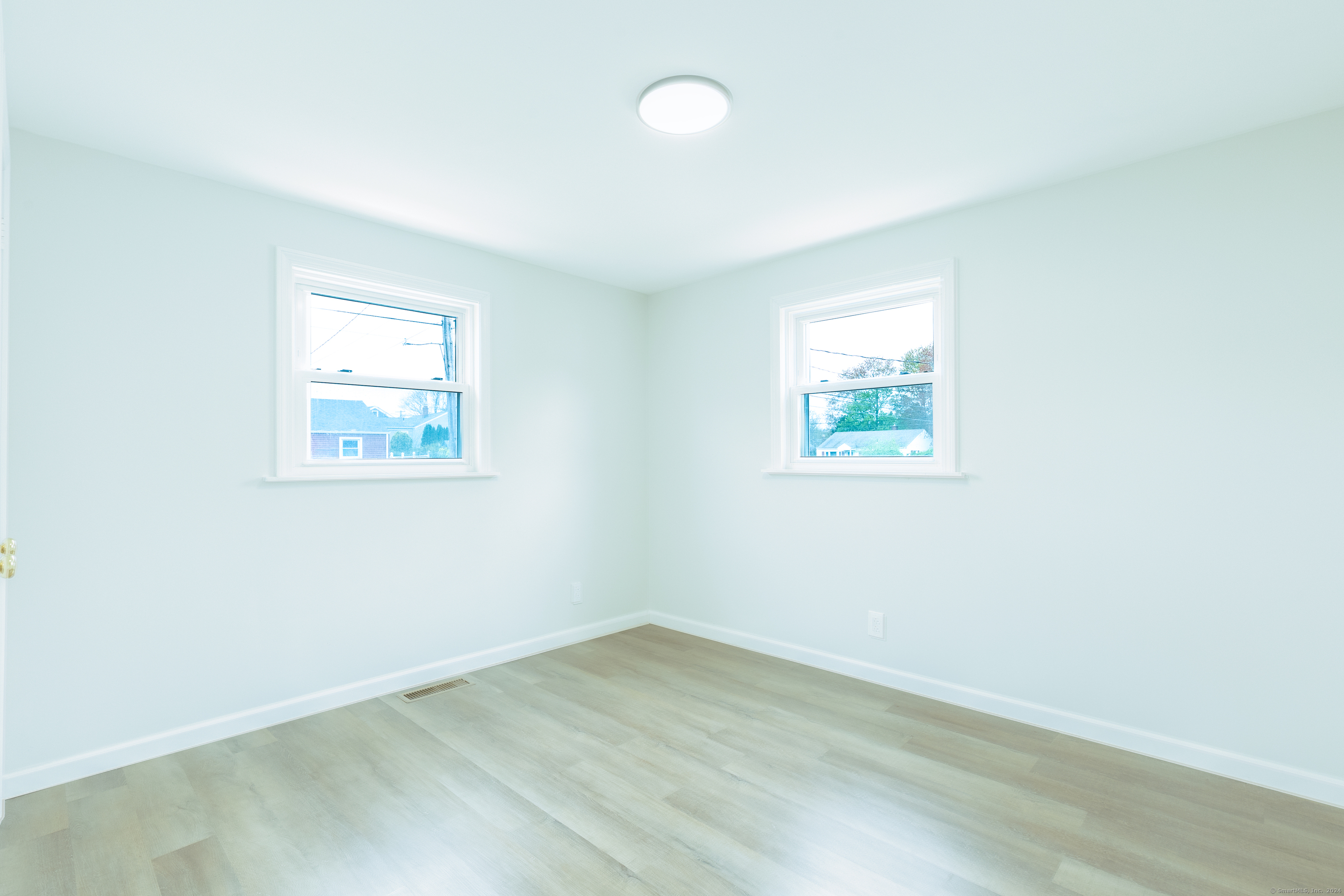 158 Round Hill Road