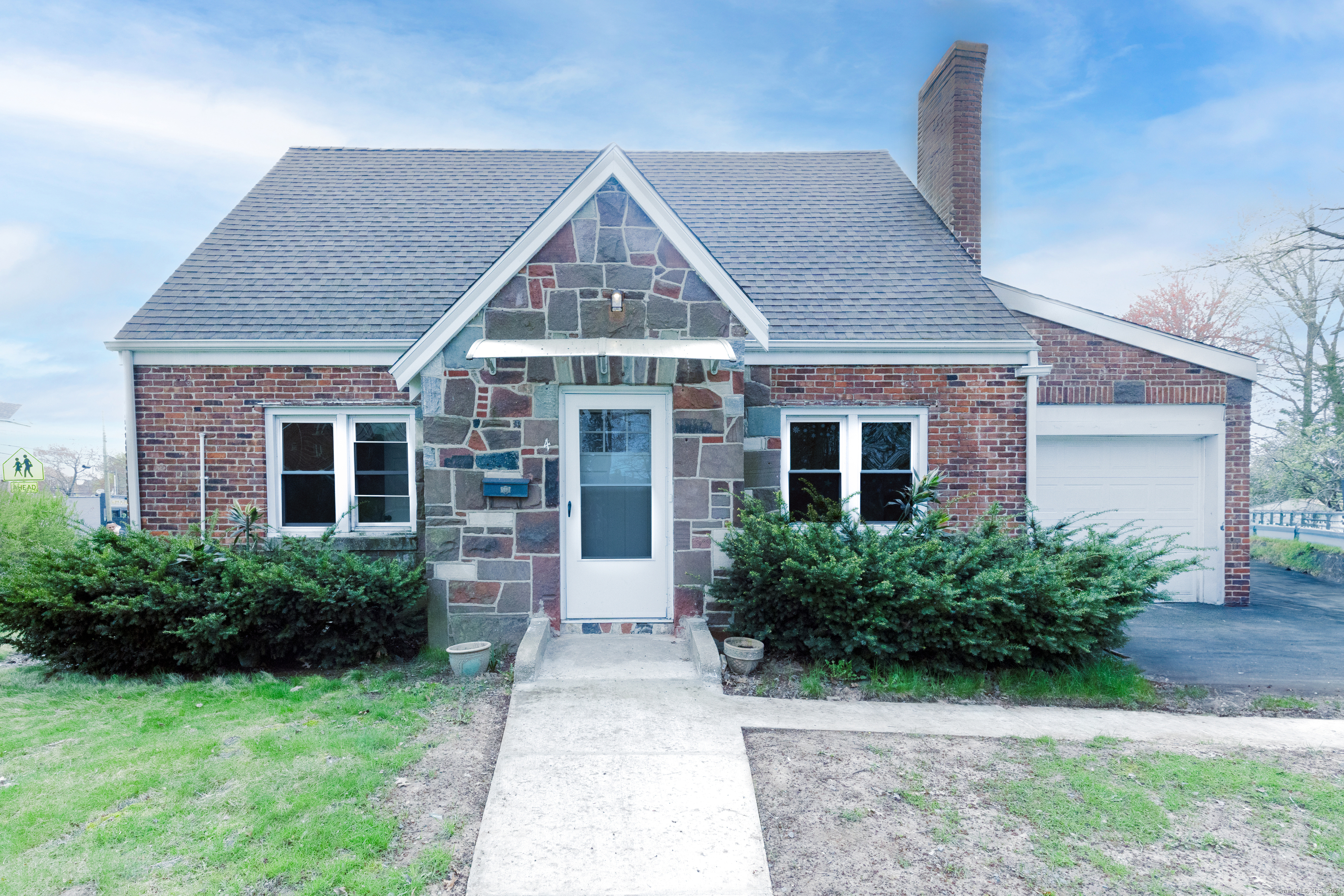 4 Hubbard Road