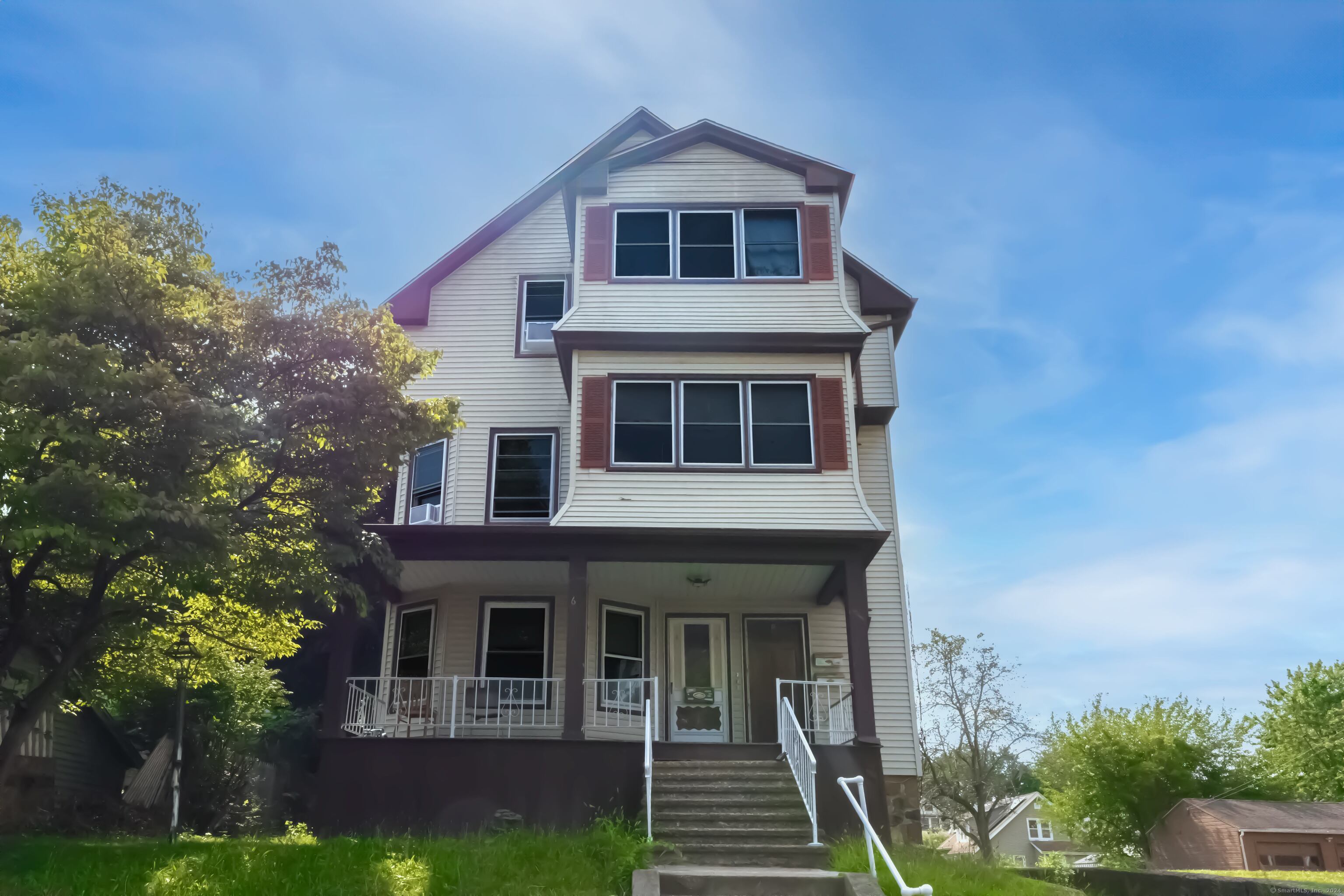 63 Lyons Street