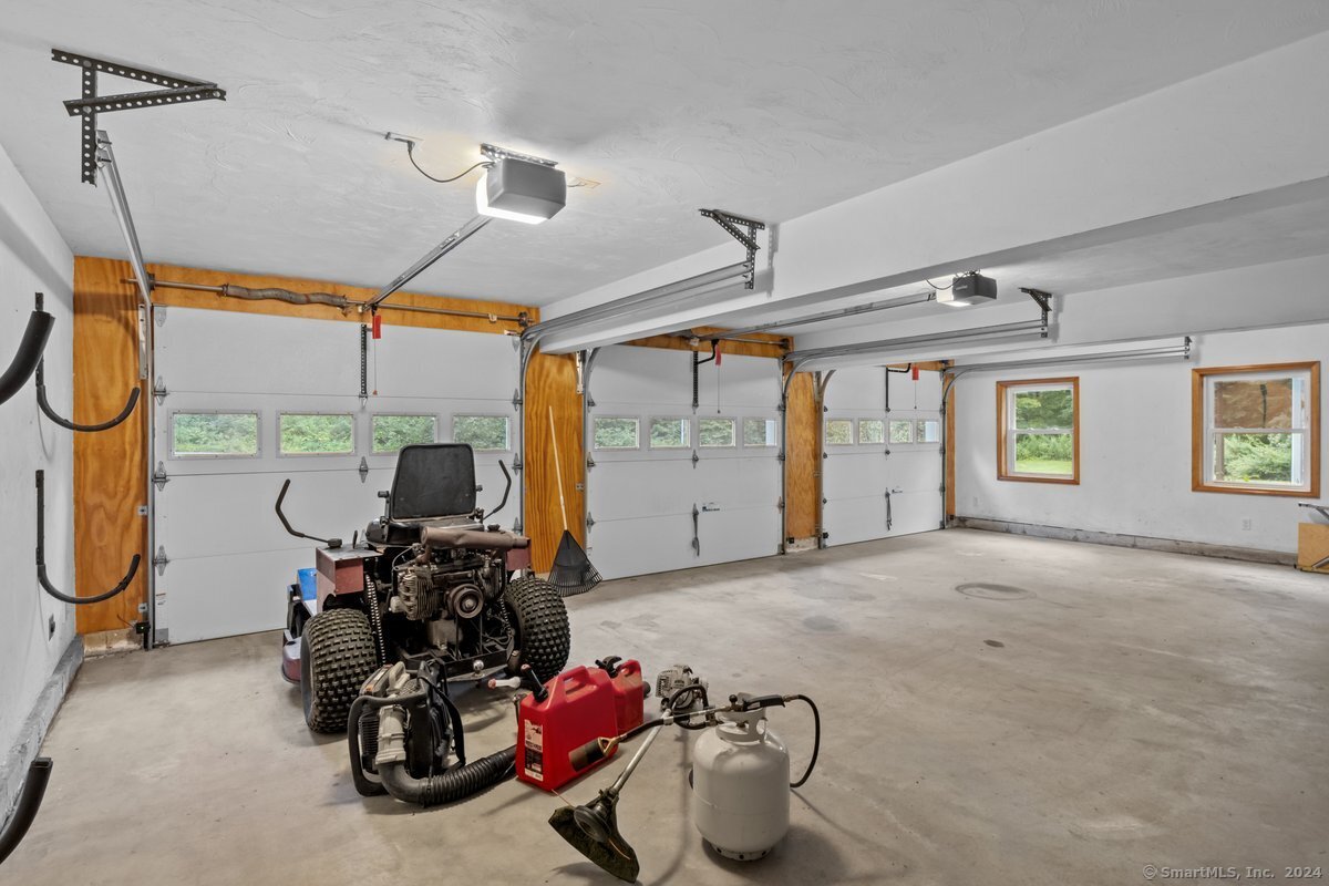 86 Leavitt Road