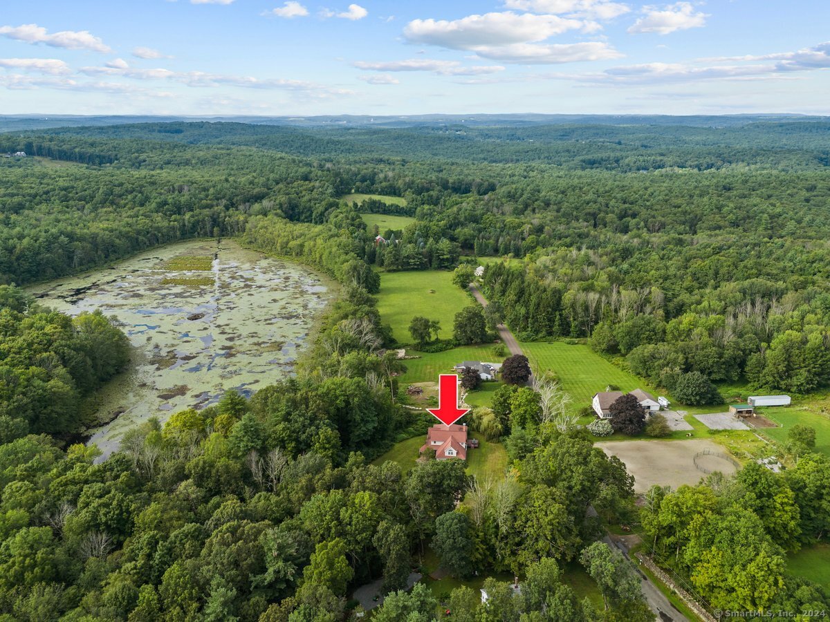 86 Leavitt Road