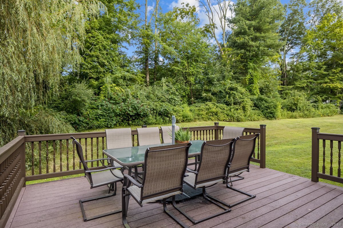 86 Leavitt Road