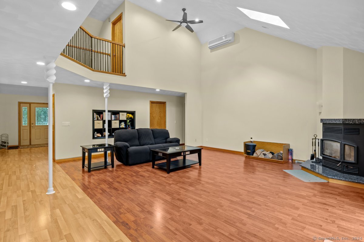 86 Leavitt Road