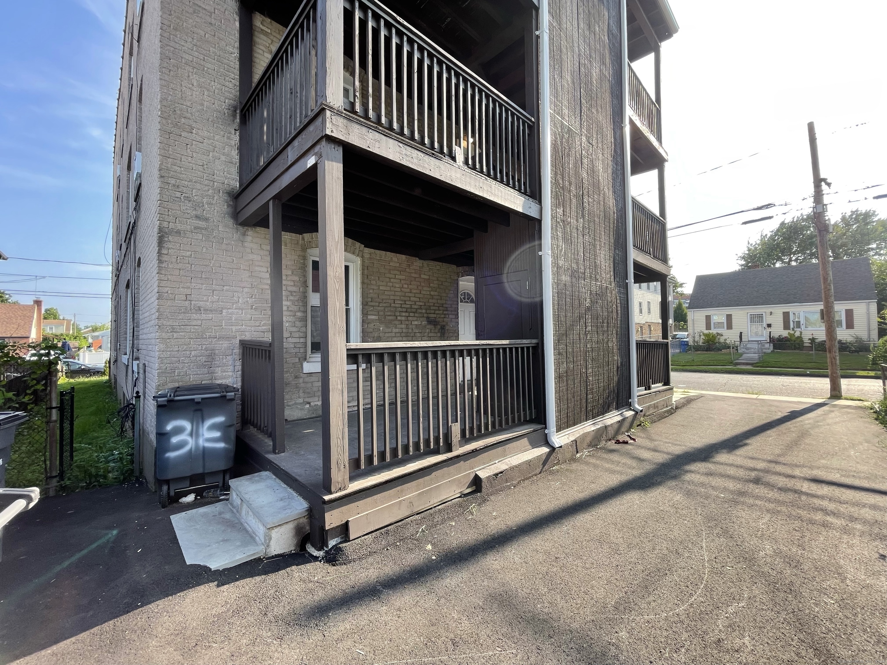 178 Roosevelt Street 1-E