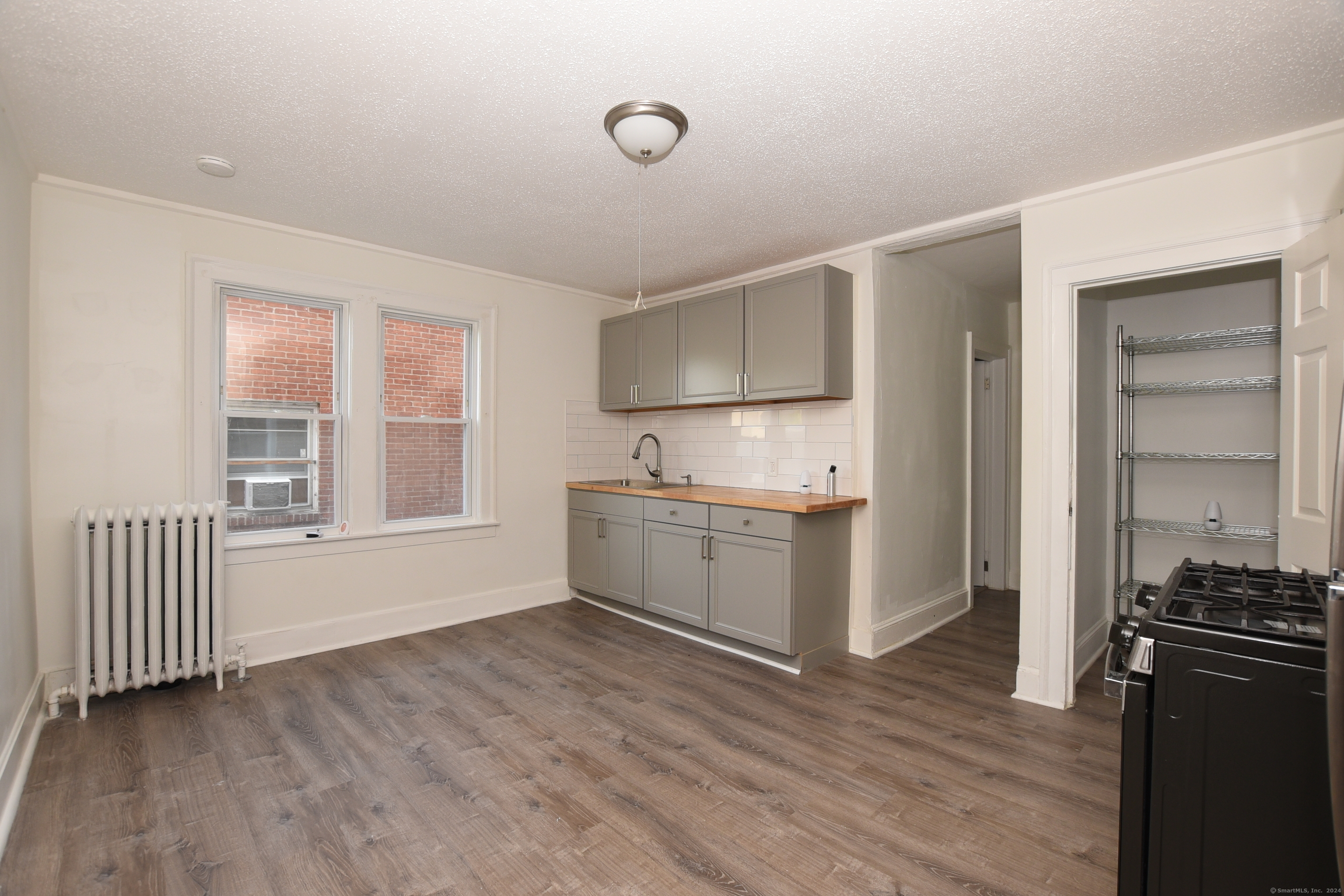 178 Roosevelt Street 1-E