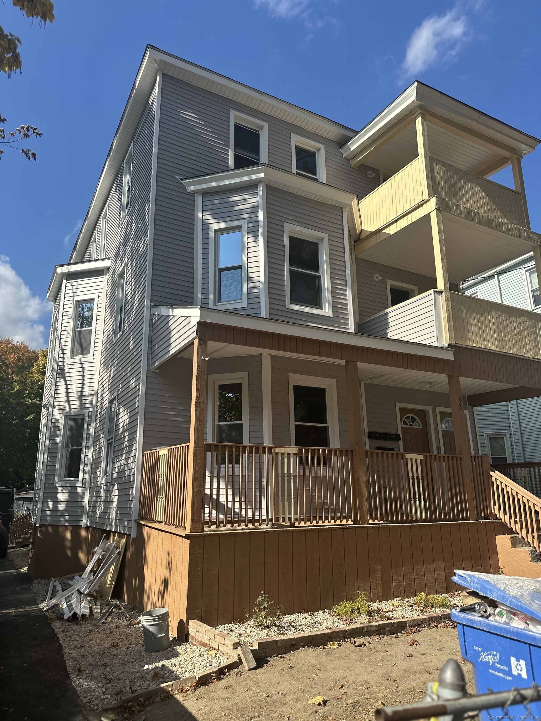 93-95 Enfield Street