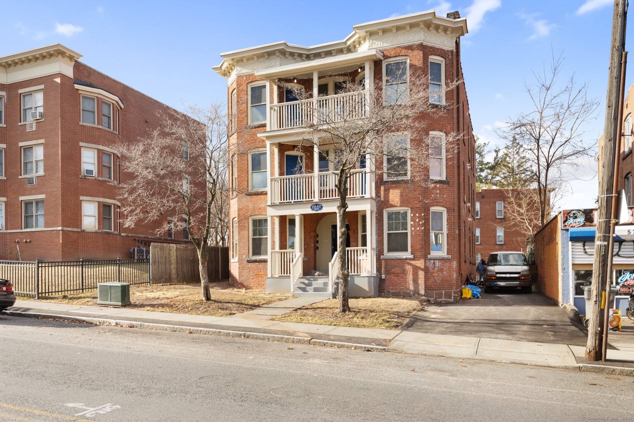 535 Zion Street 5