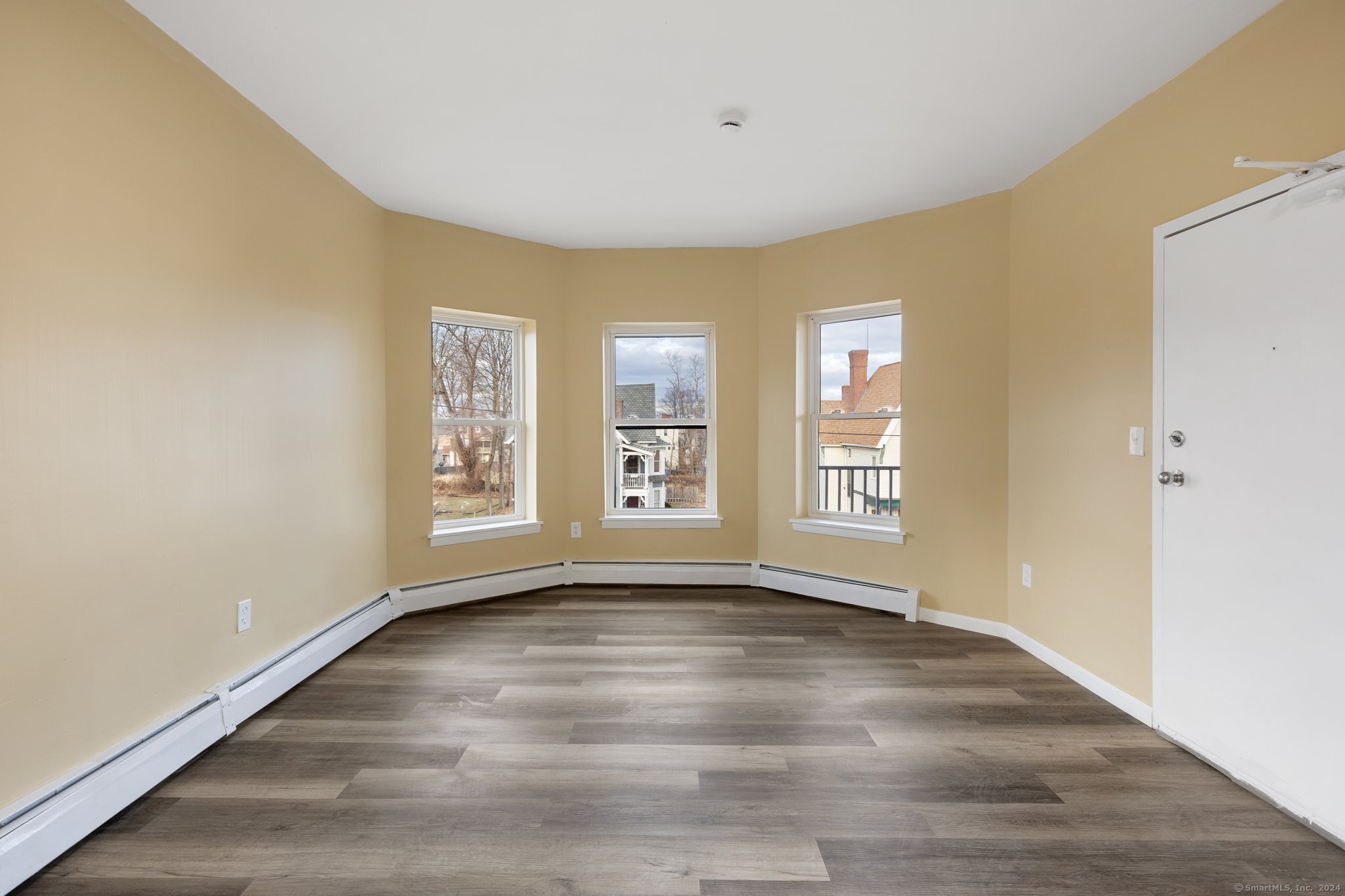 31-33 Capen Street