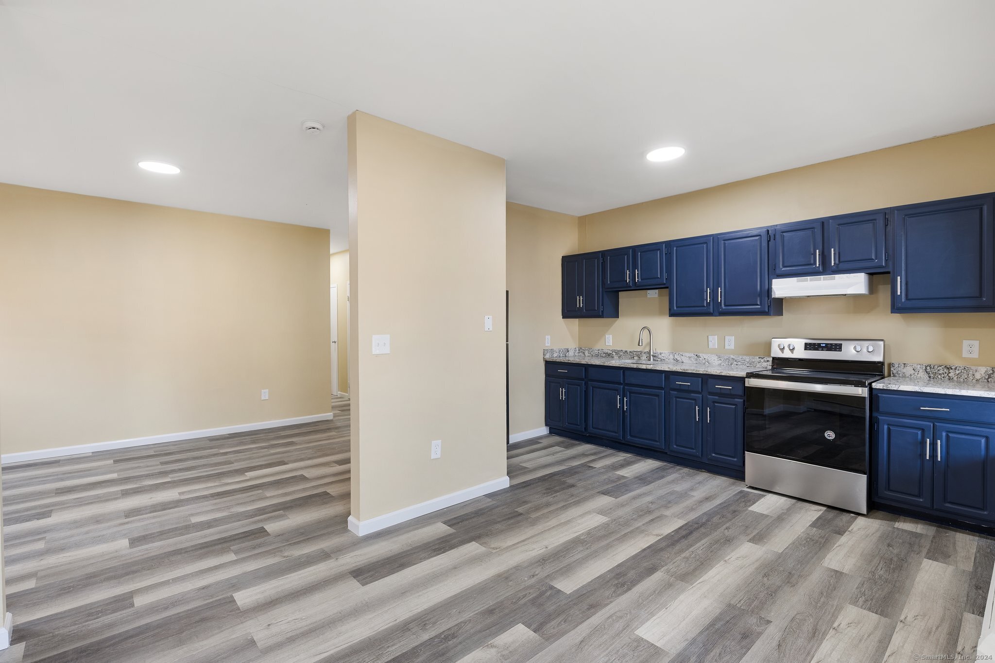 31-33 Capen Street