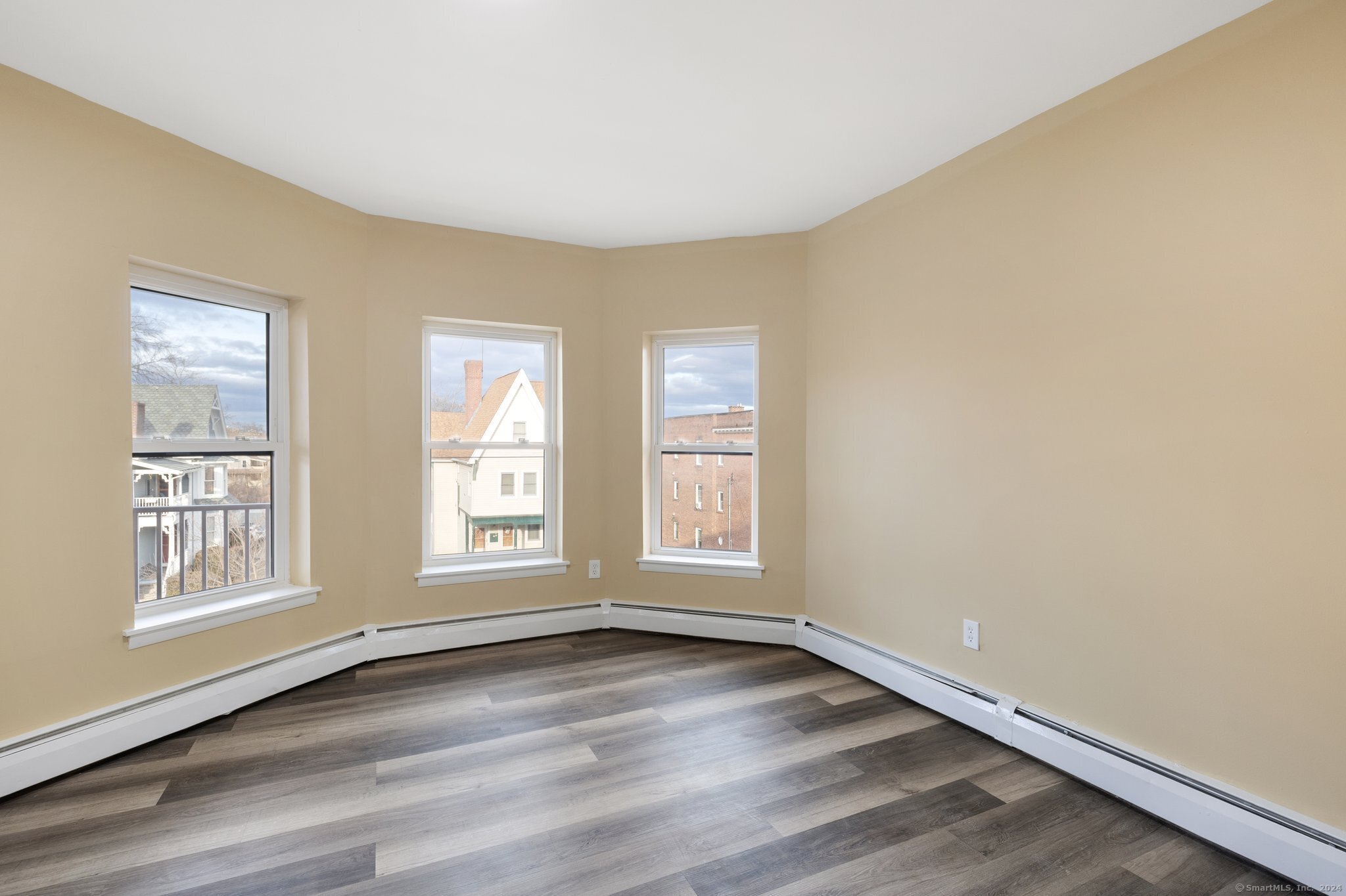 31-33 Capen Street