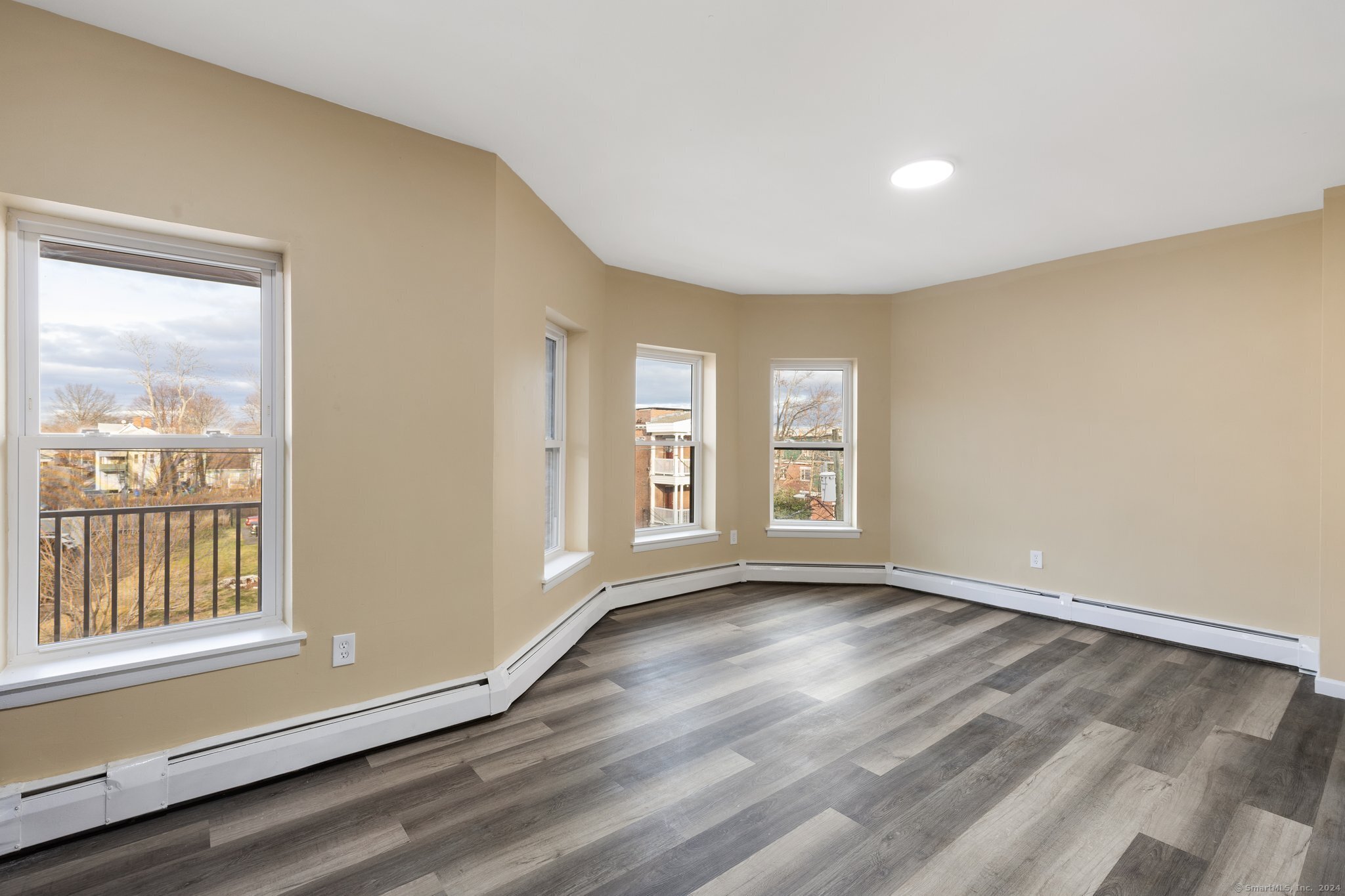 31-33 Capen Street