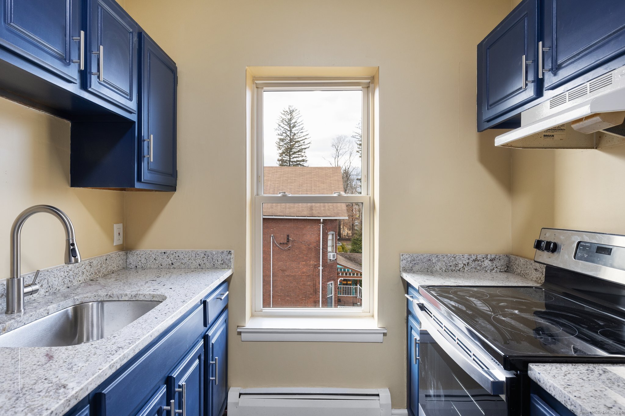 31-33 Capen Street