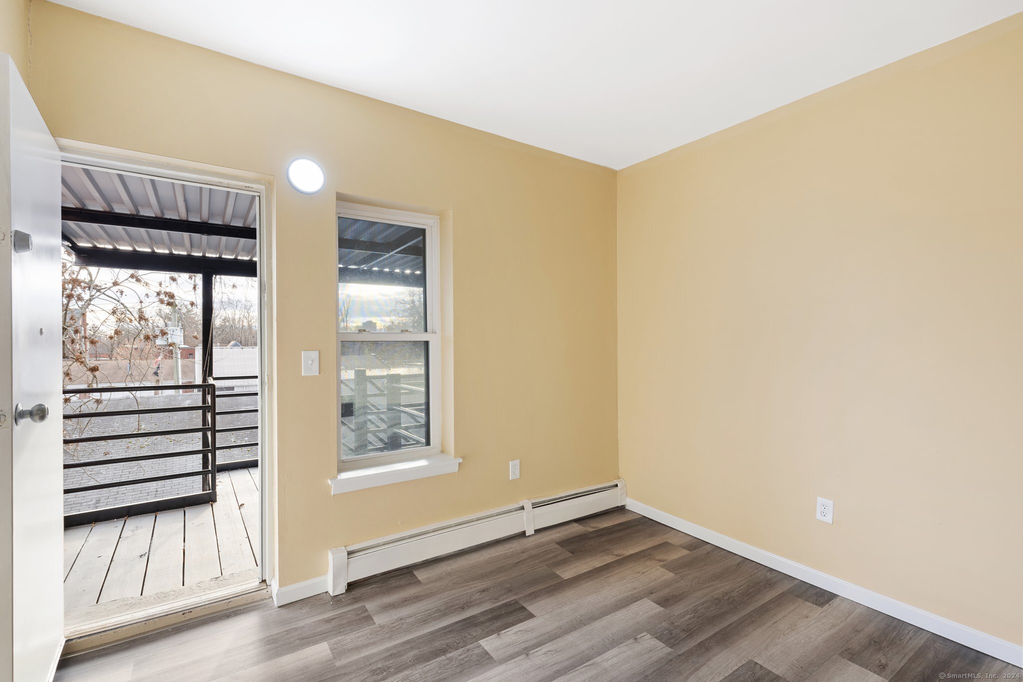 31-33 Capen Street